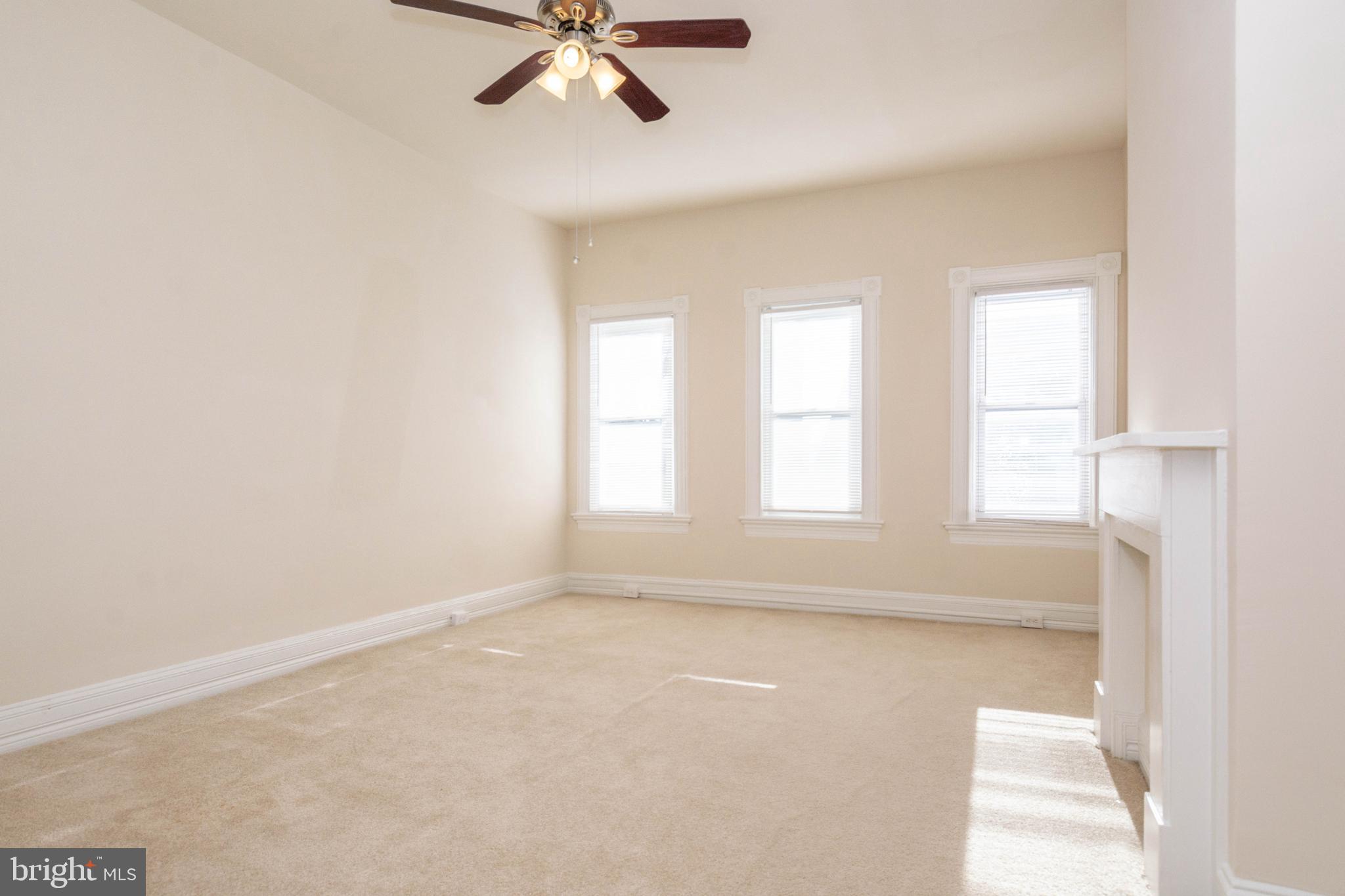 UPTON - Residential Lease