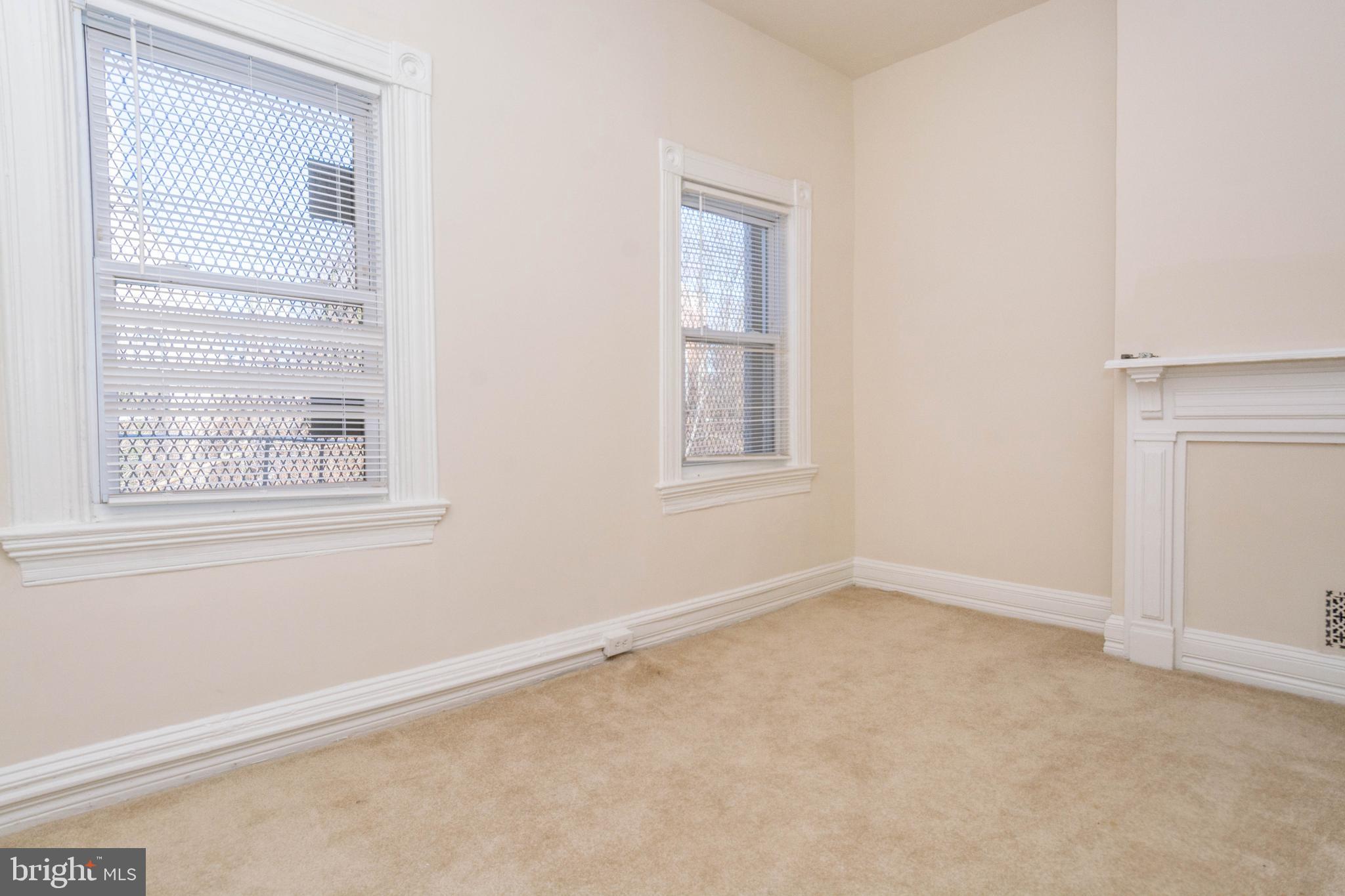 UPTON - Residential Lease