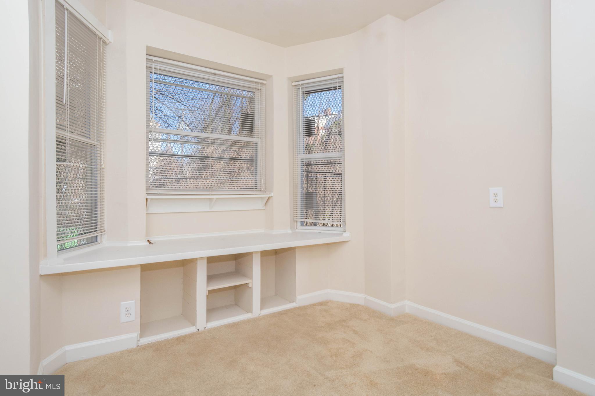 UPTON - Residential Lease