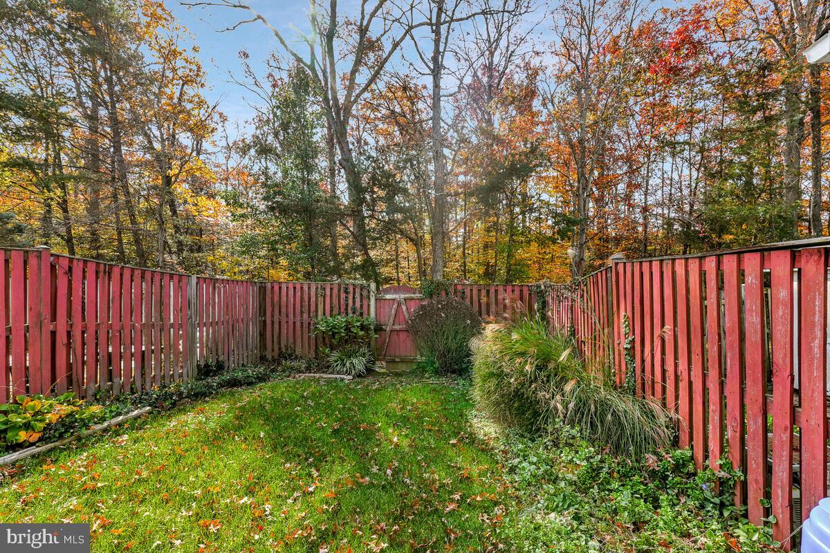 MEADOWS AT WHITE OAK - Residential