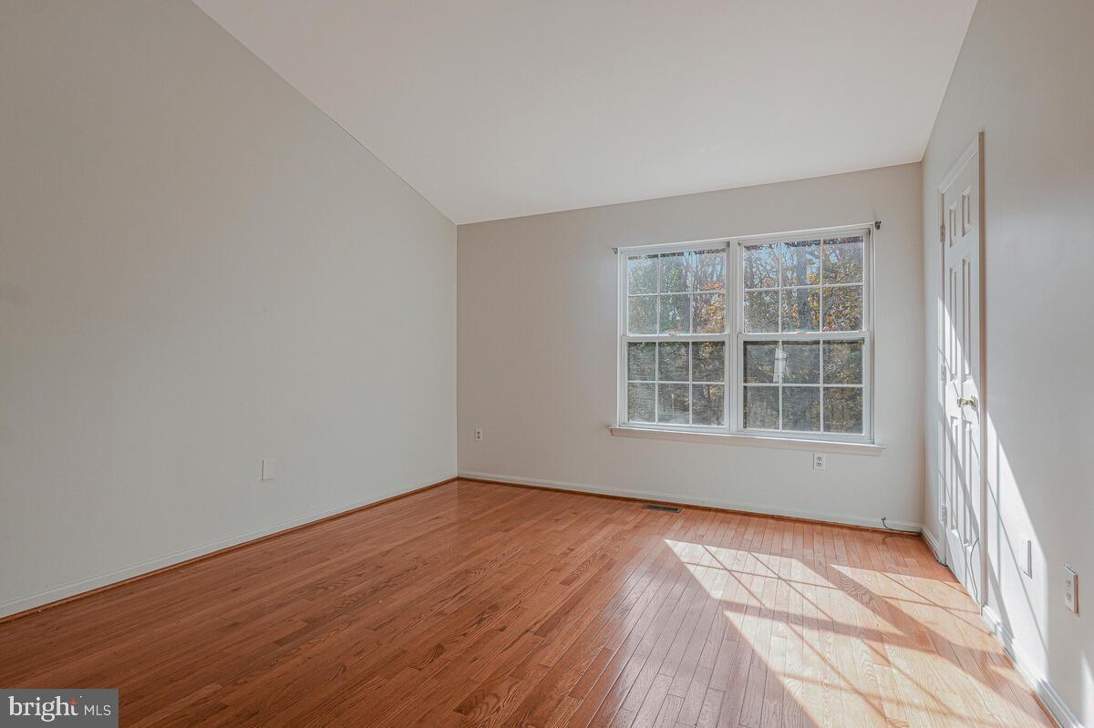 MEADOWS AT WHITE OAK - Residential