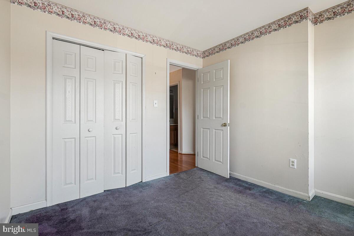 MEADOWS AT WHITE OAK - Residential