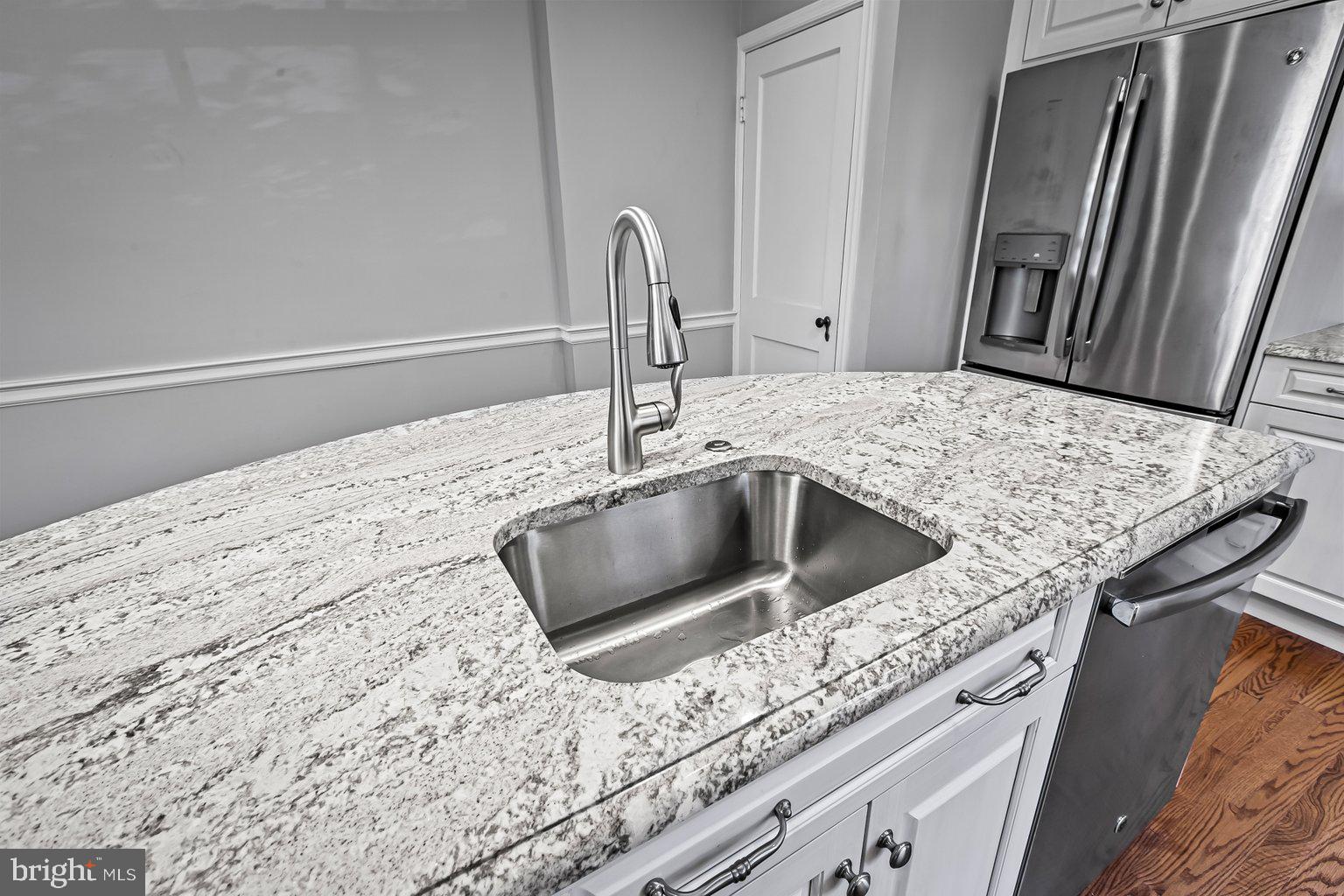 STONELEIGH - Residential