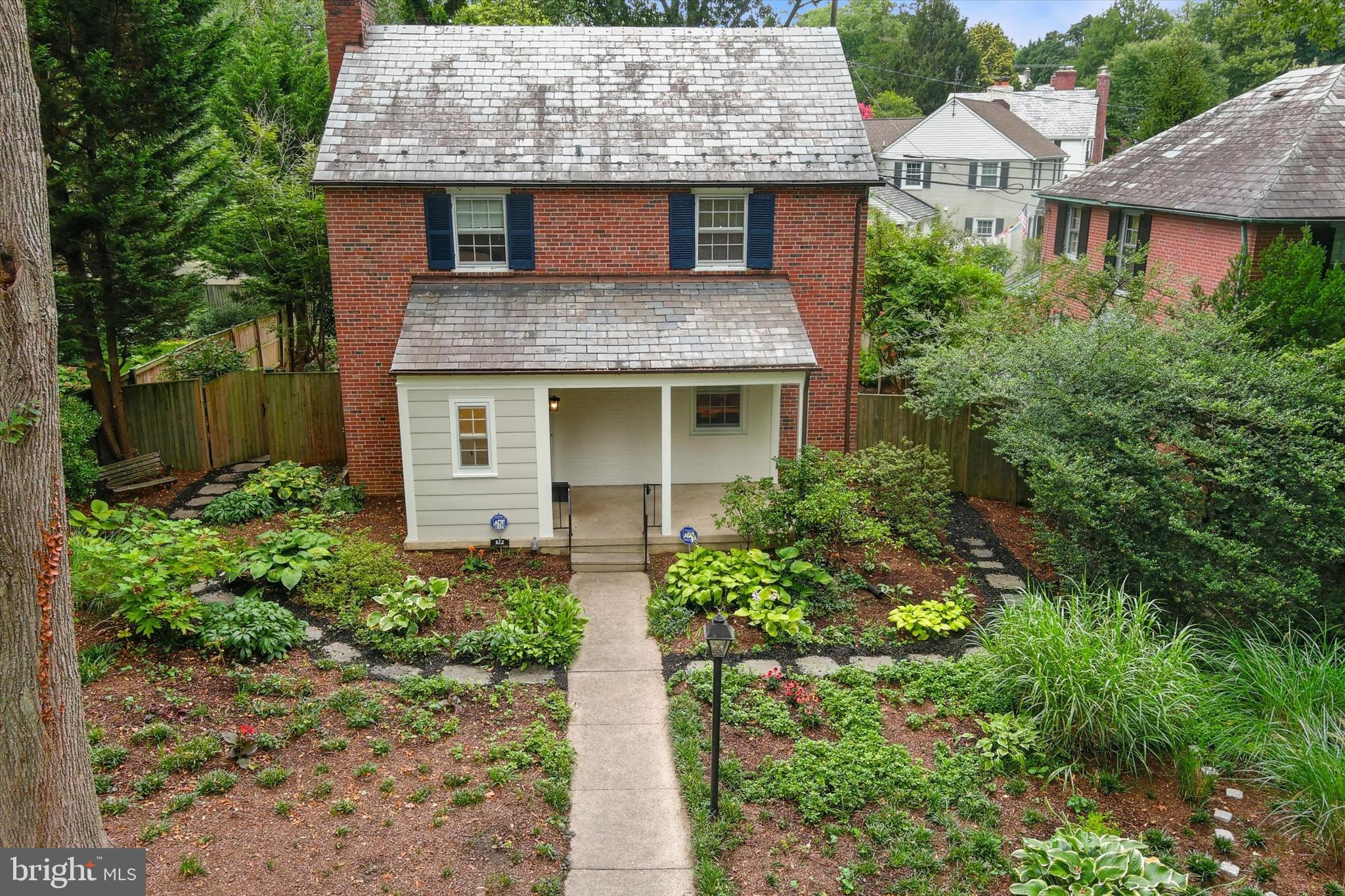 STONELEIGH - Residential