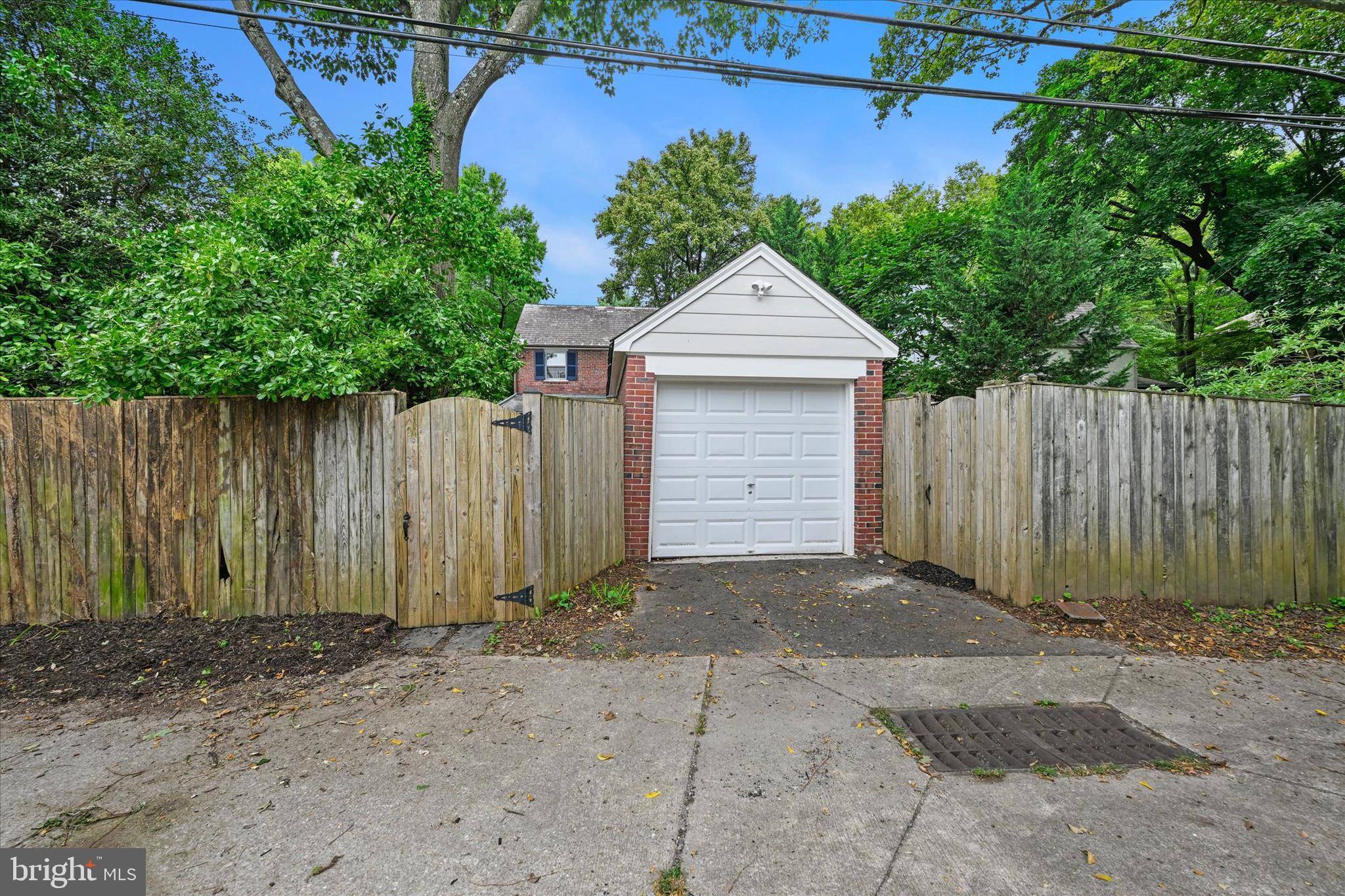 STONELEIGH - Residential