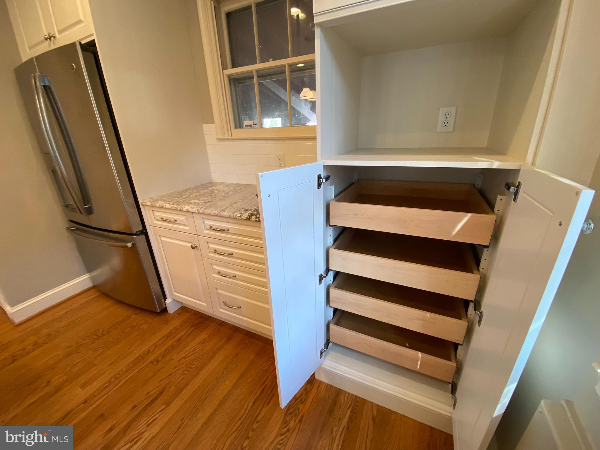 STONELEIGH - Residential