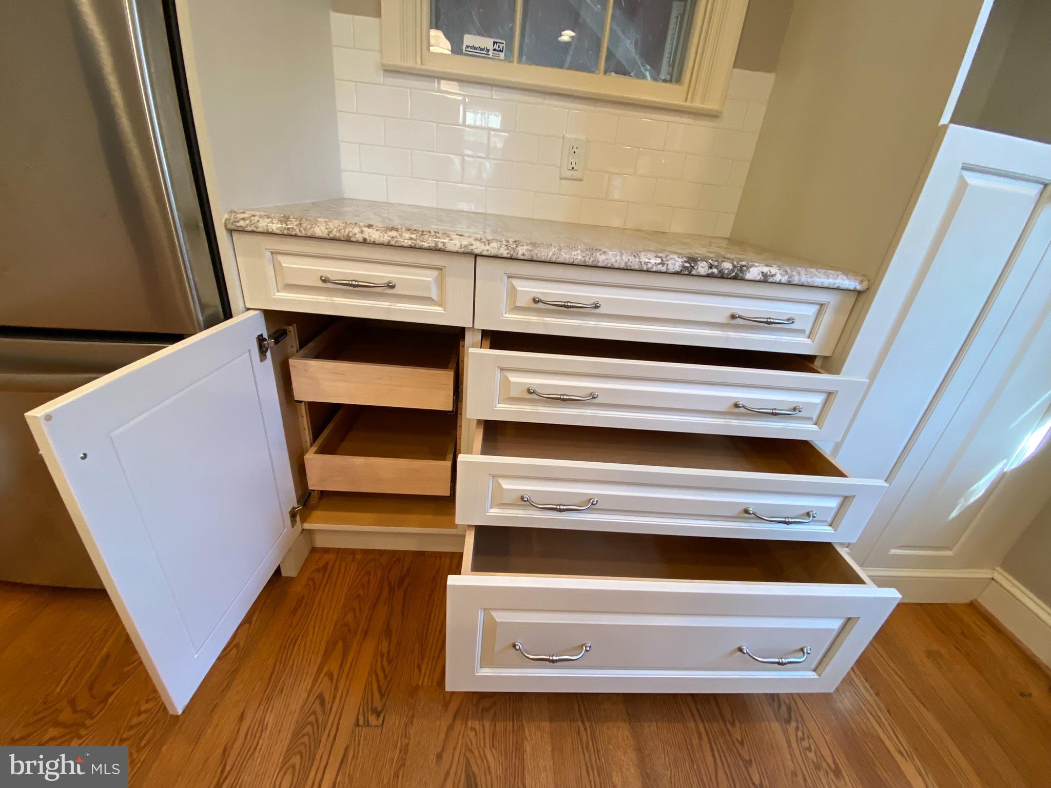 STONELEIGH - Residential