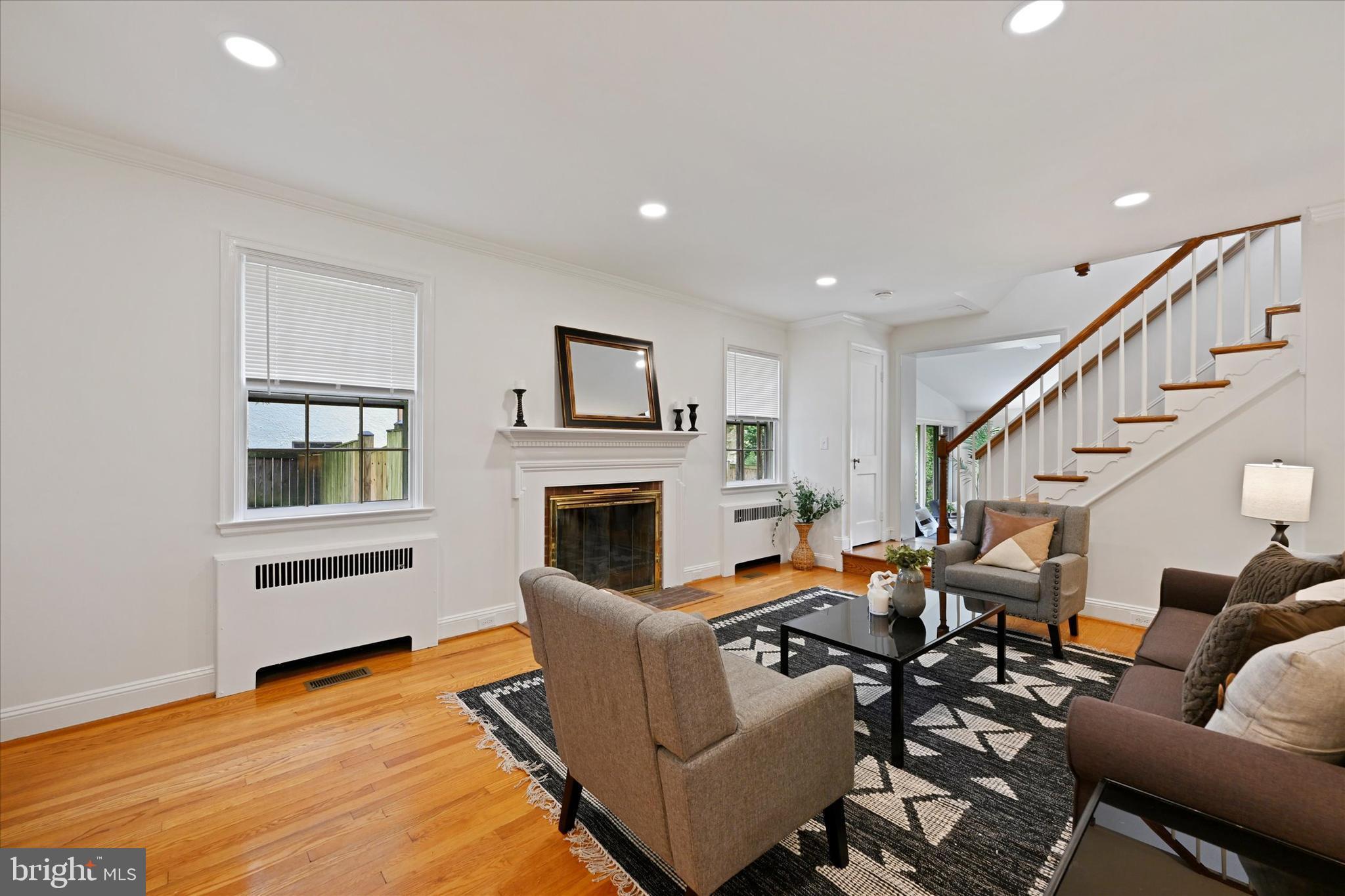 STONELEIGH - Residential