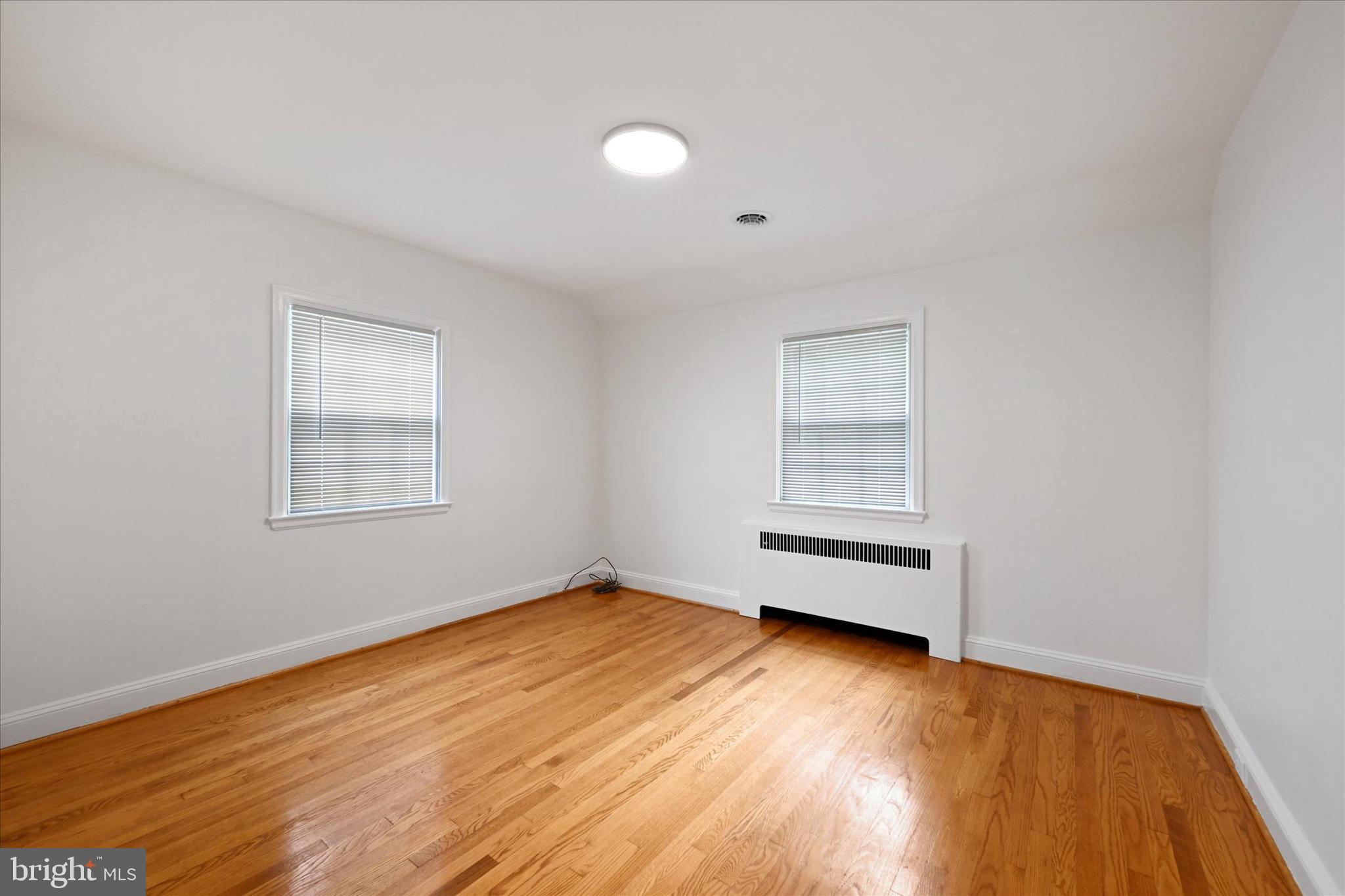 STONELEIGH - Residential