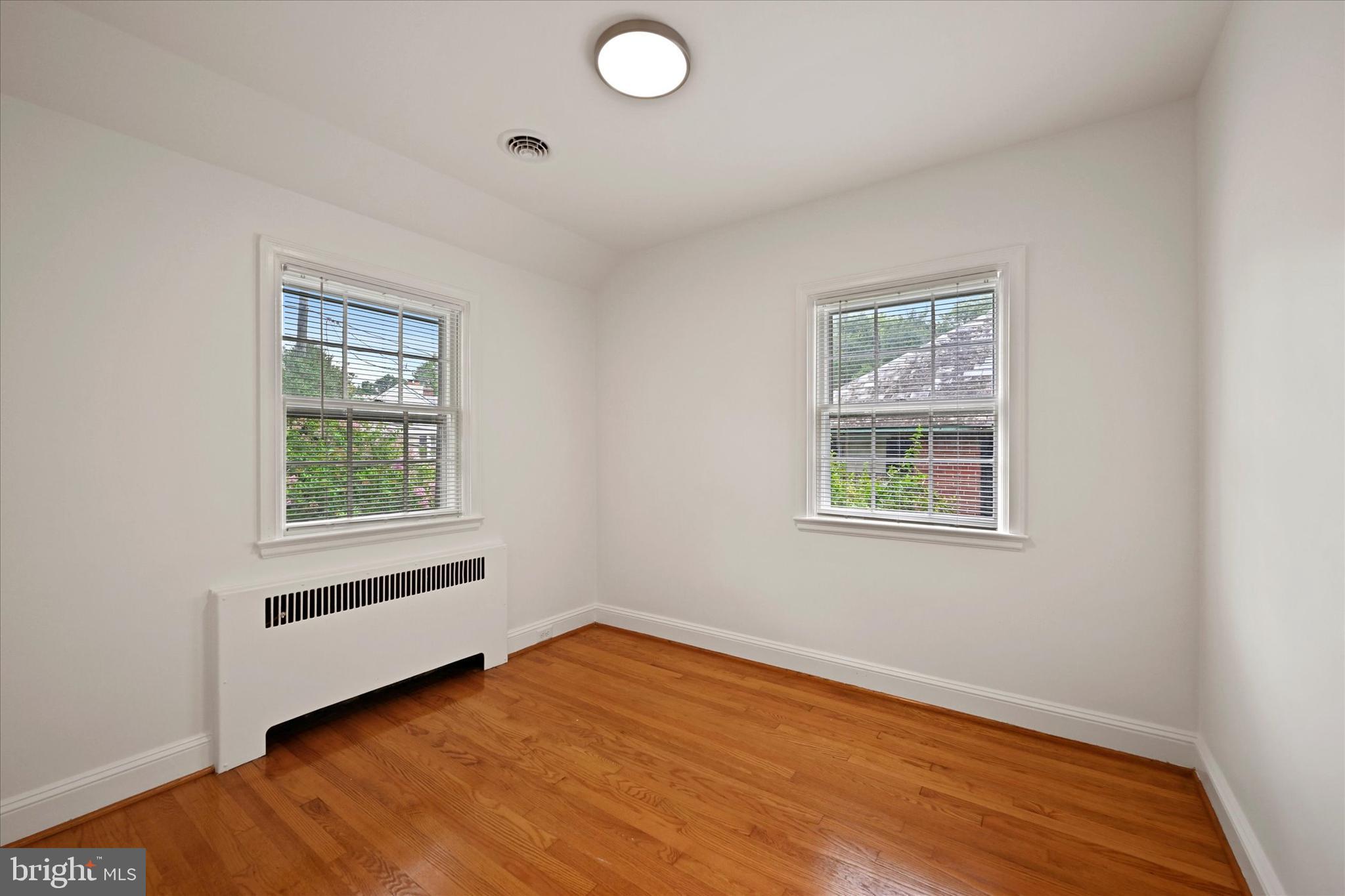 STONELEIGH - Residential