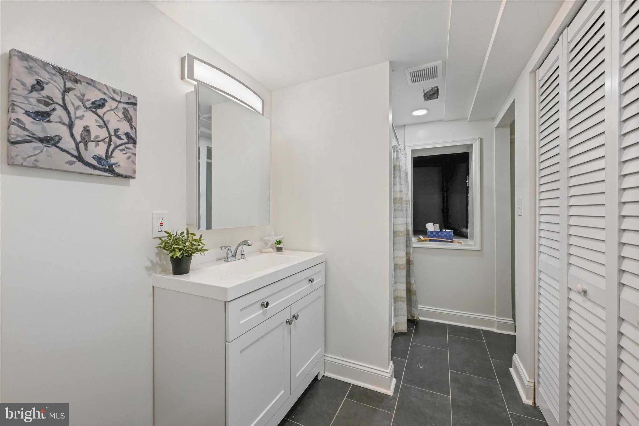 STONELEIGH - Residential