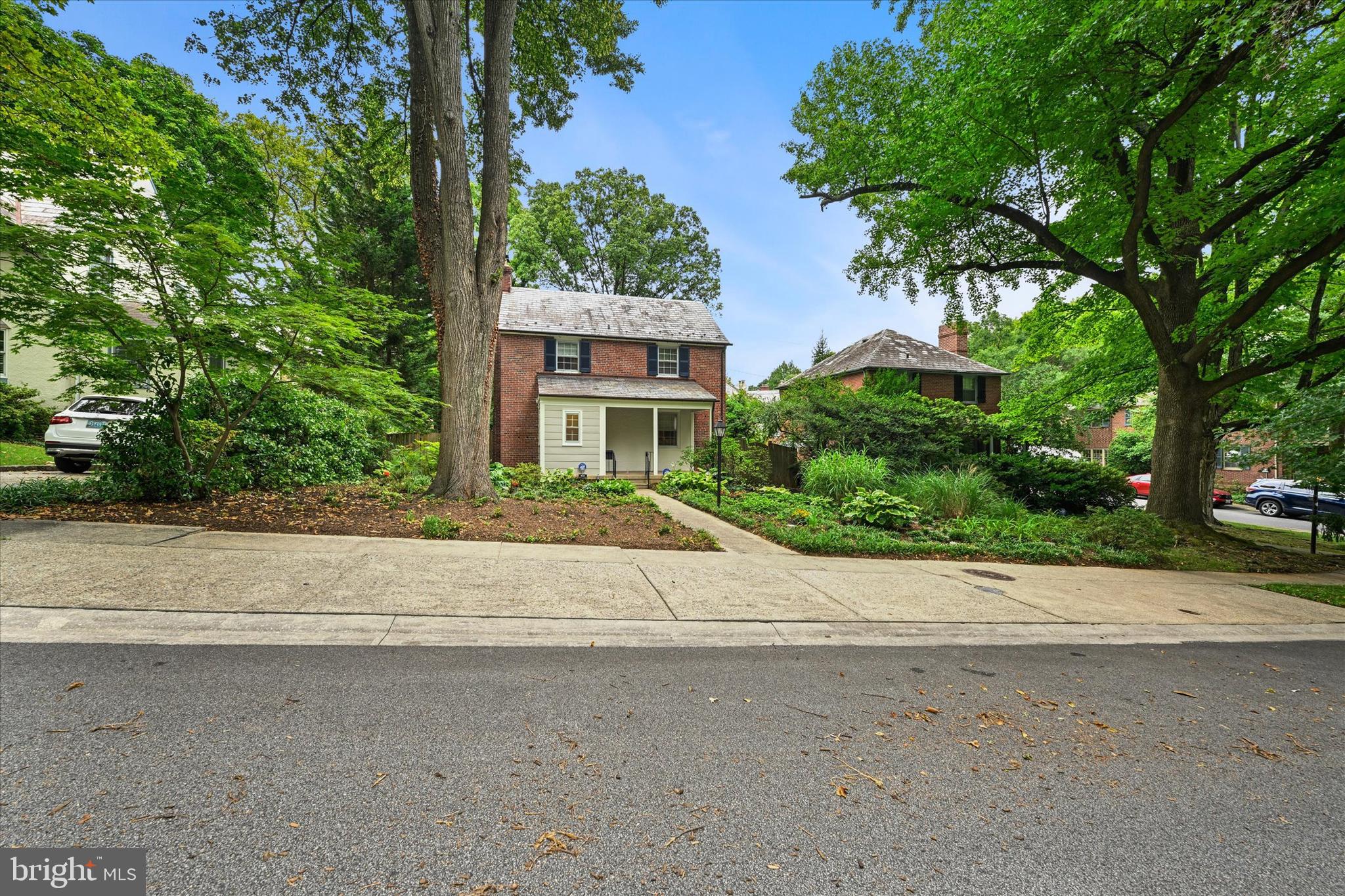 STONELEIGH - Residential