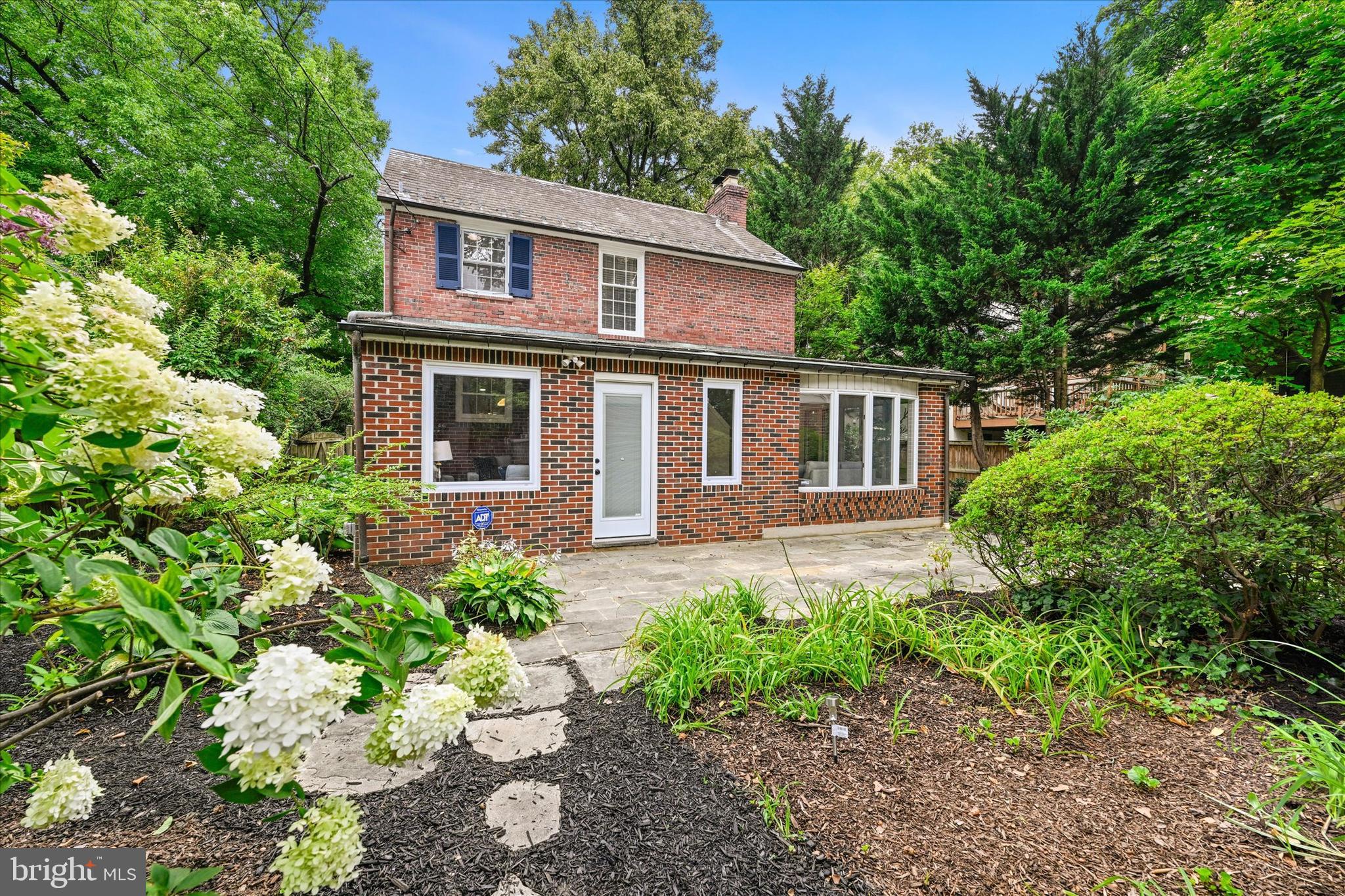 STONELEIGH - Residential