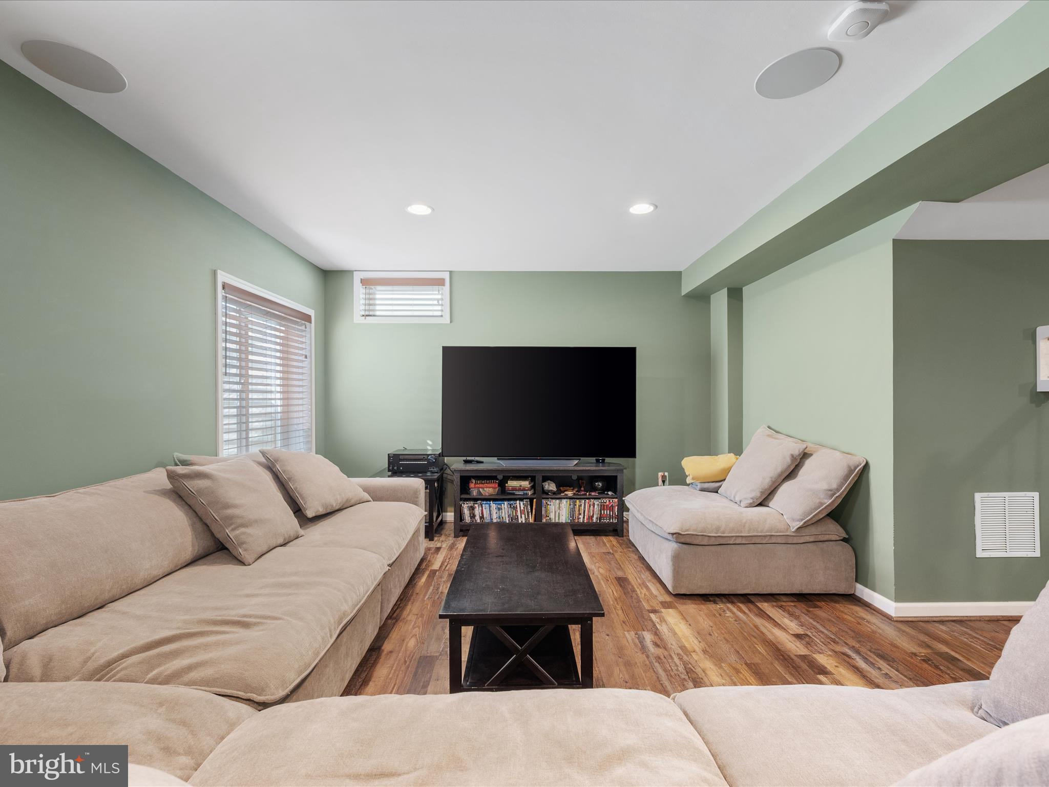 STEPHENS LANDING - Residential