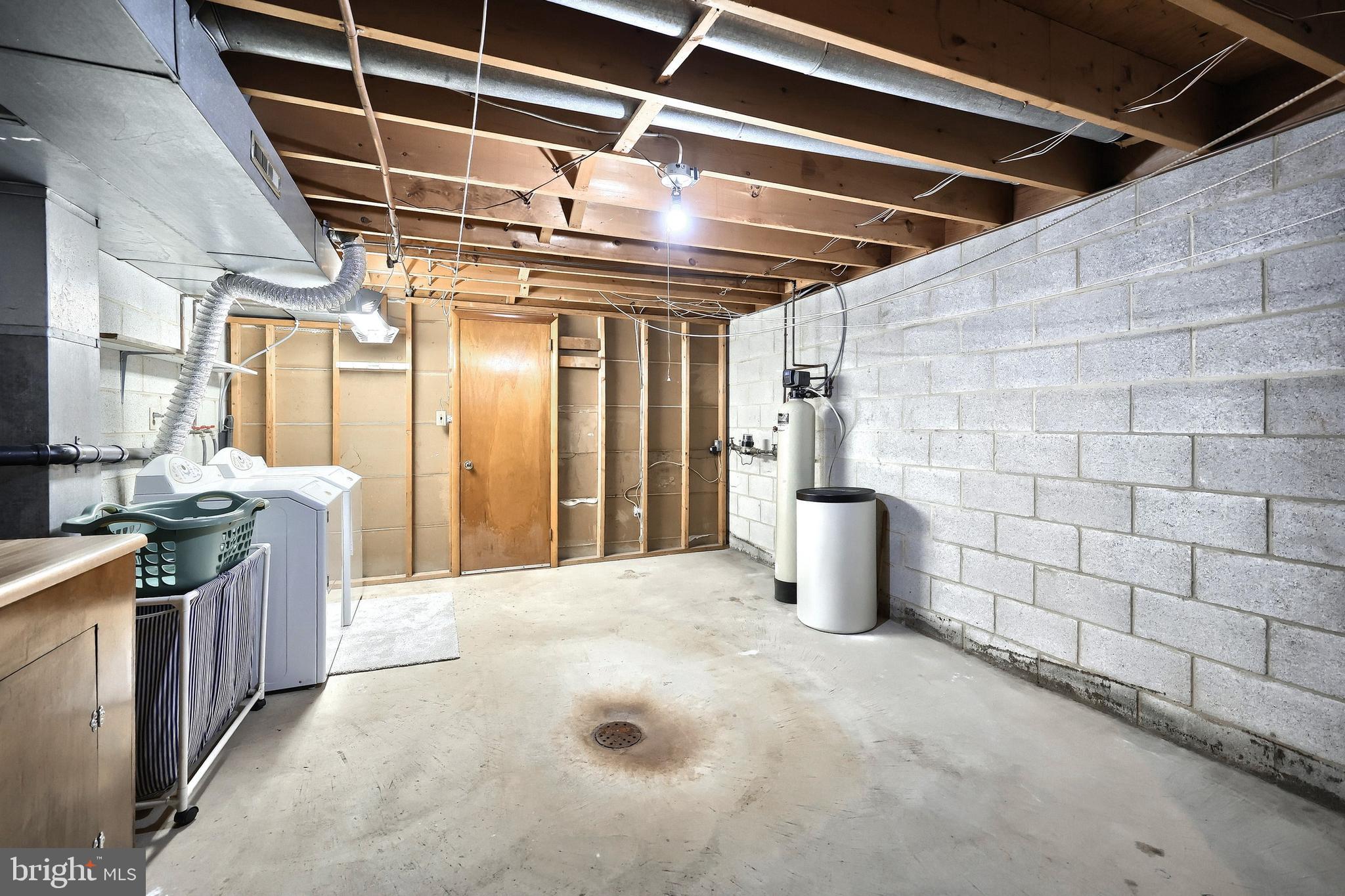 WEST YORK - Residential