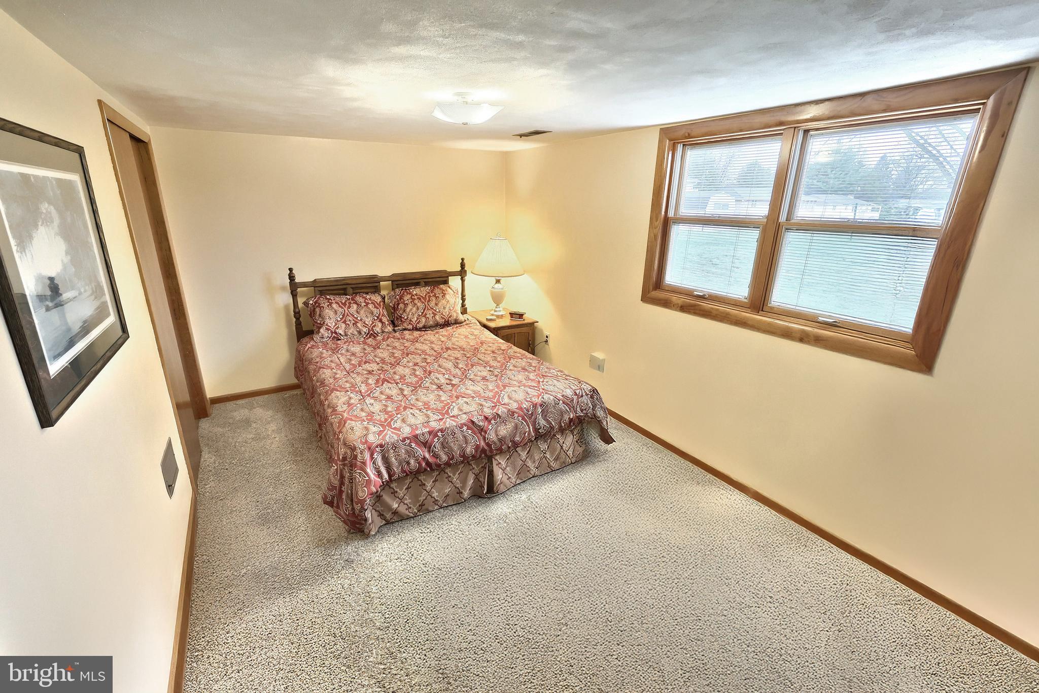 WEST YORK - Residential