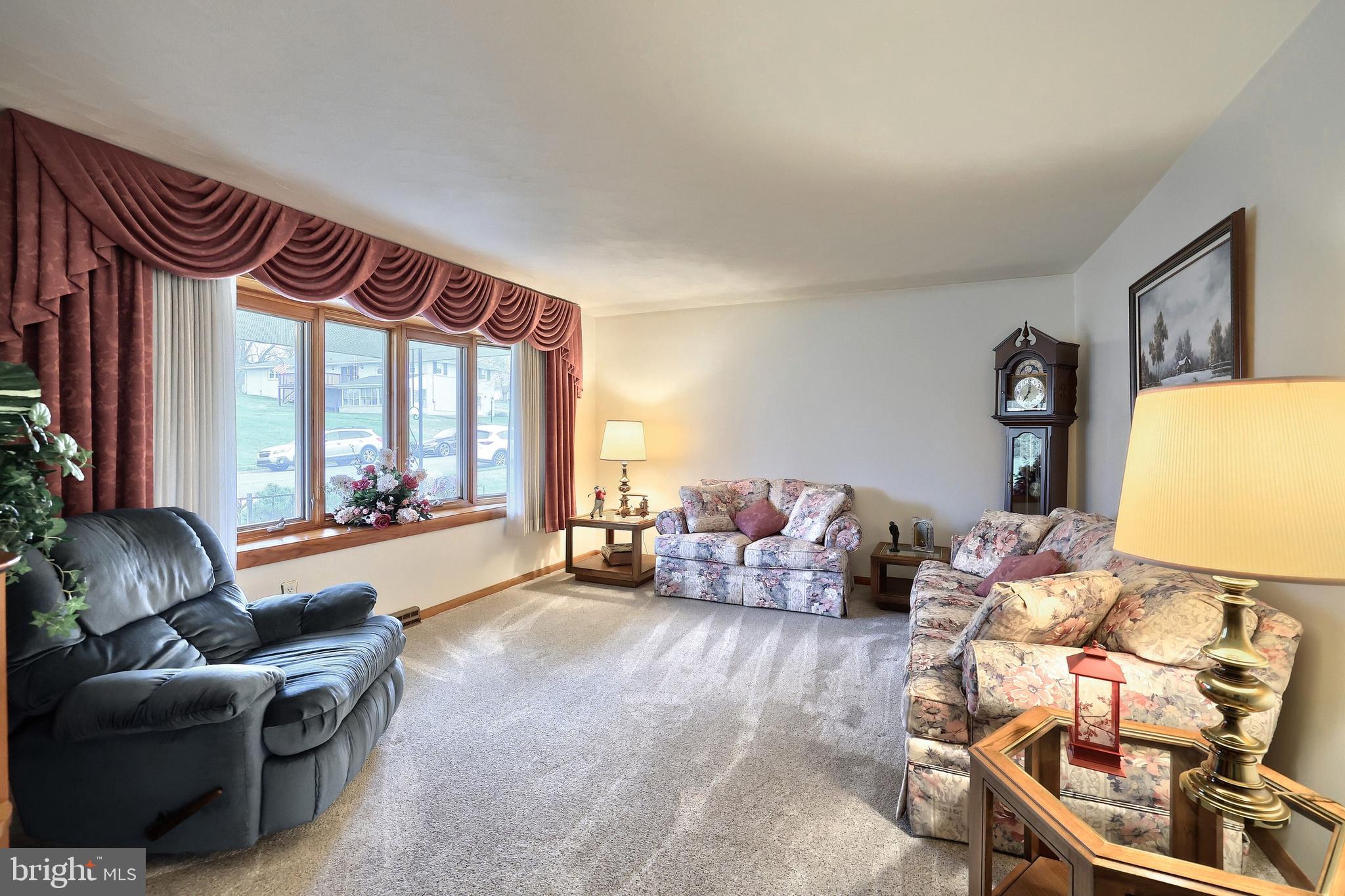 WEST YORK - Residential