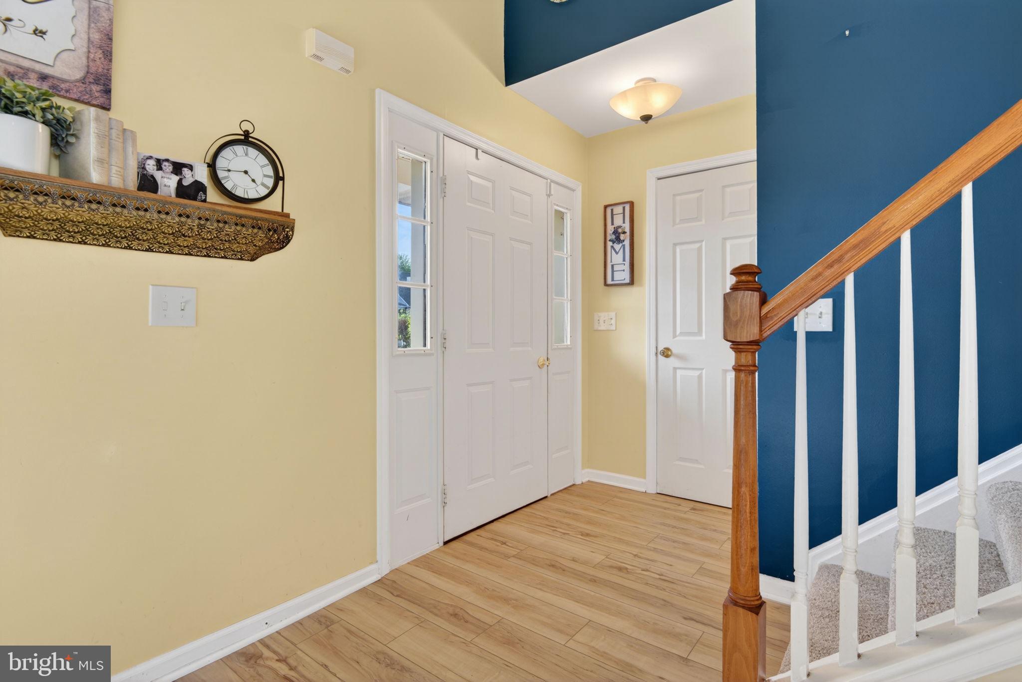 SHERMAN OAKS - Residential