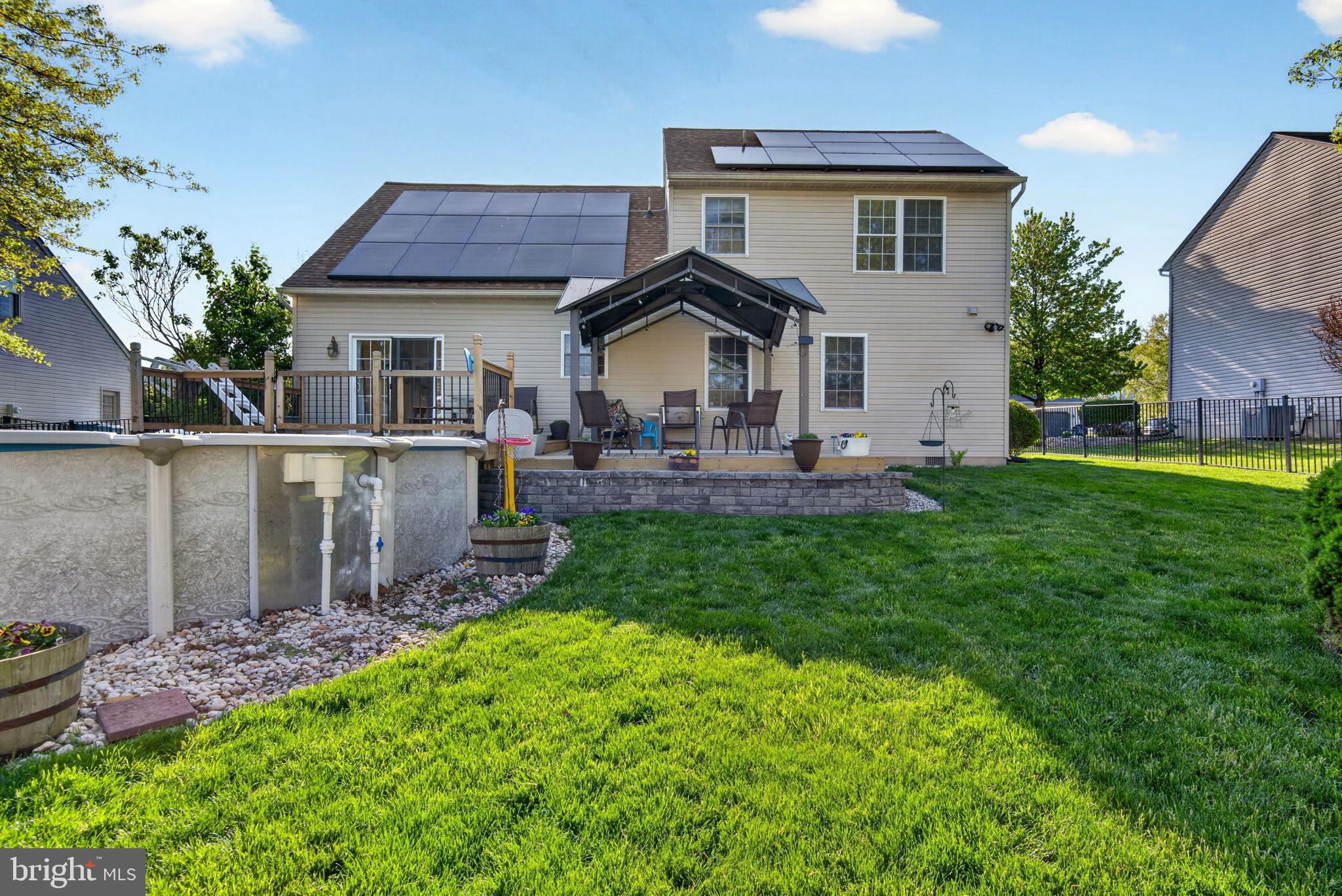 SHERMAN OAKS - Residential