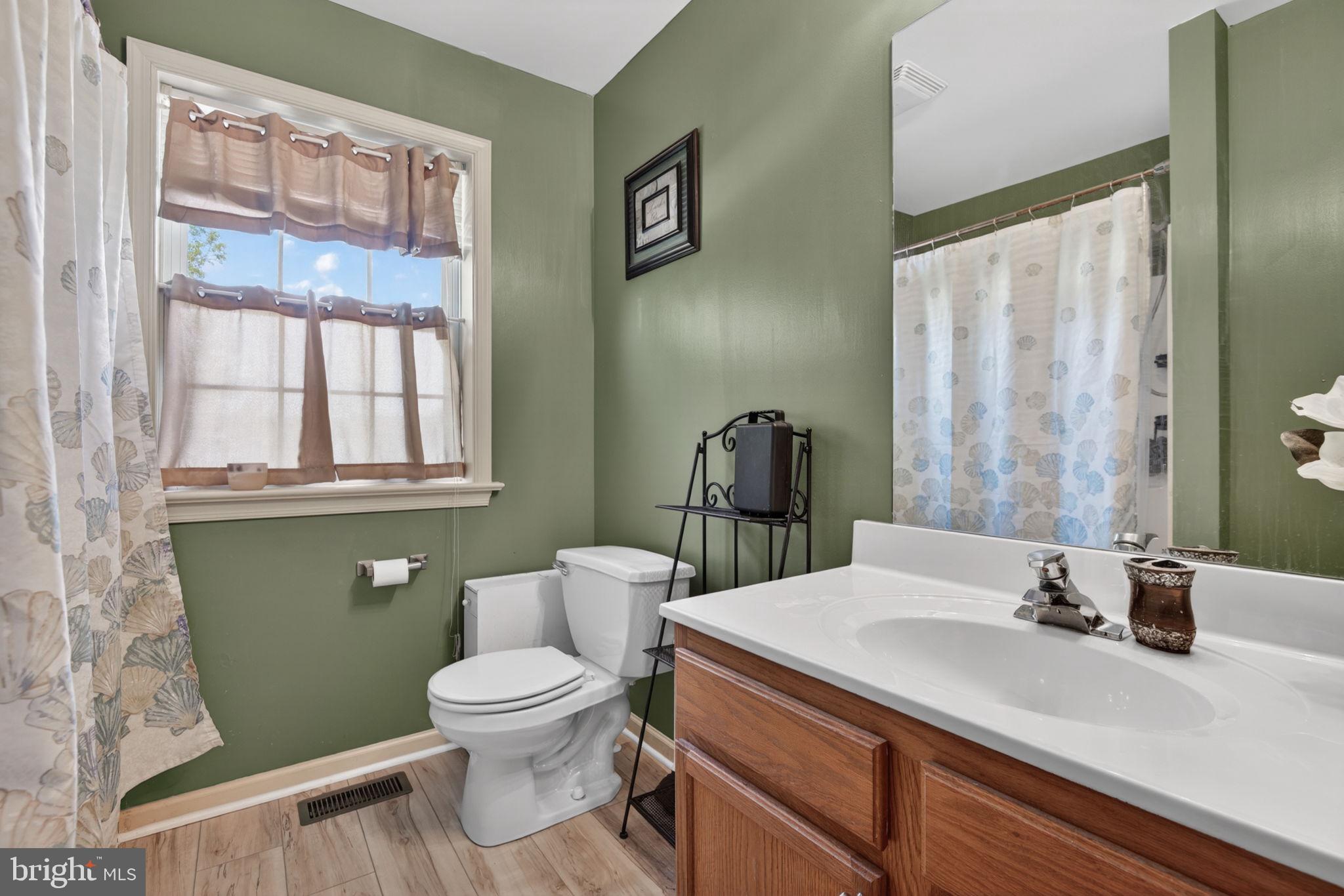 SHERMAN OAKS - Residential