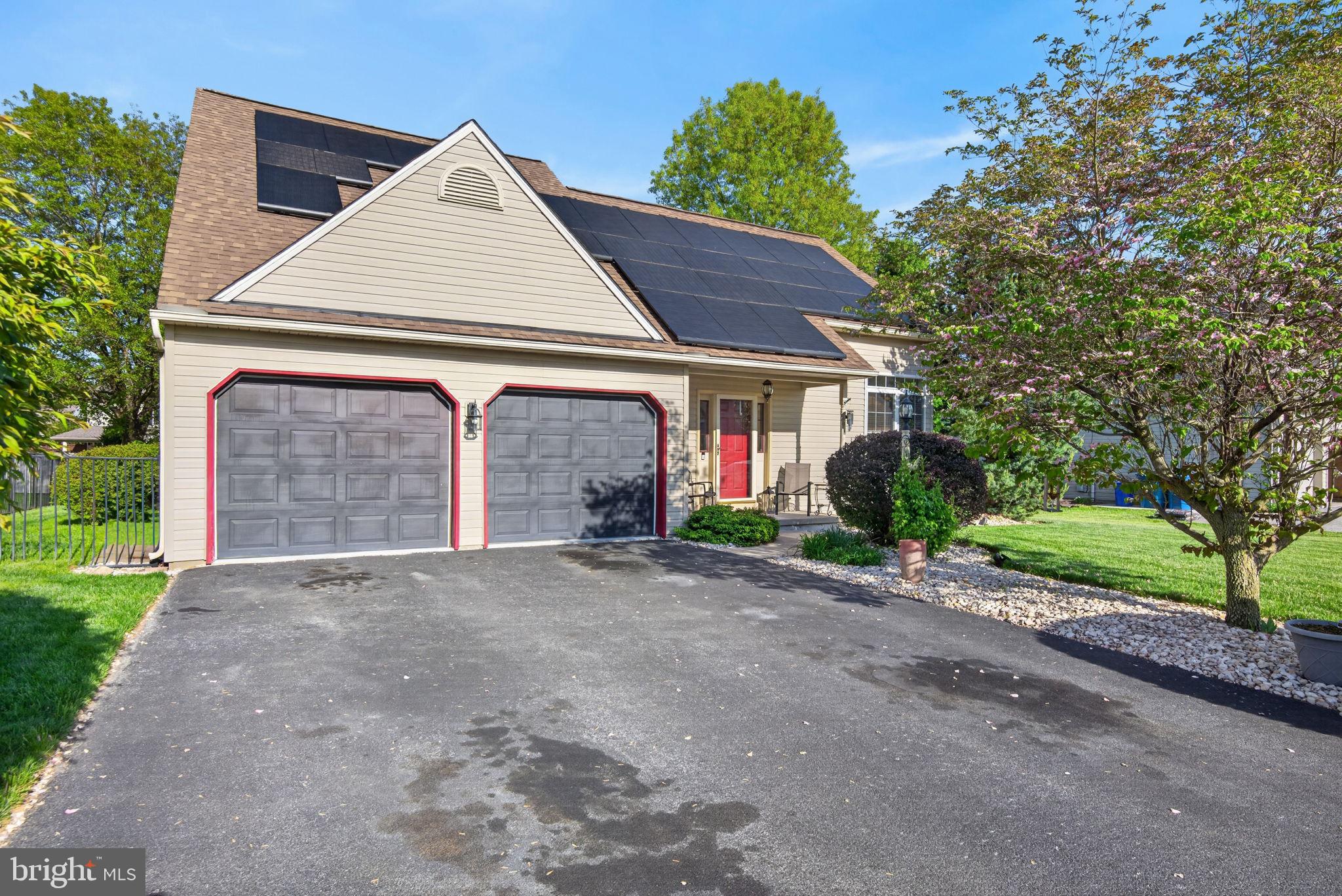 SHERMAN OAKS - Residential