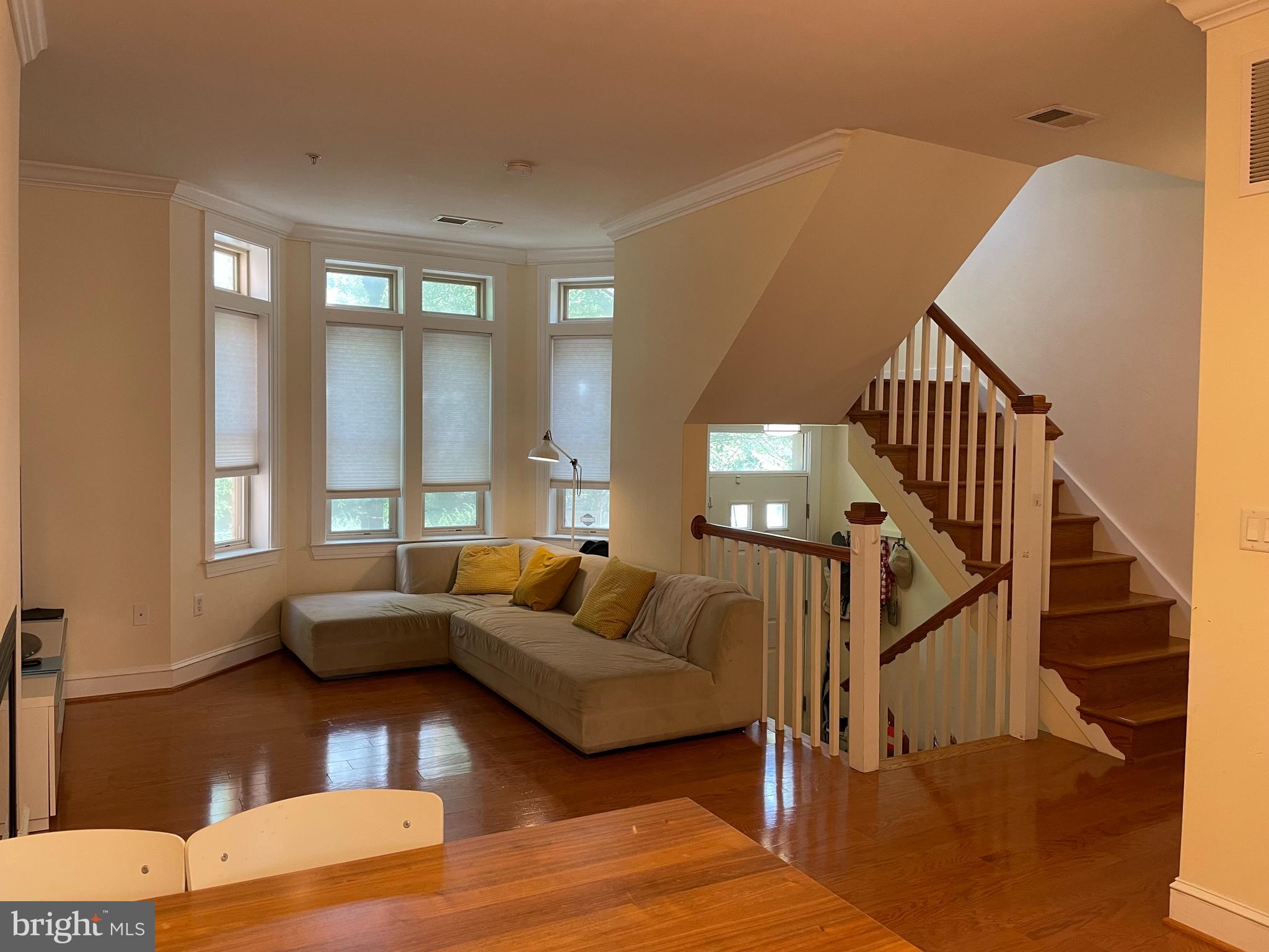 2245 FAIRFAX DRIVE