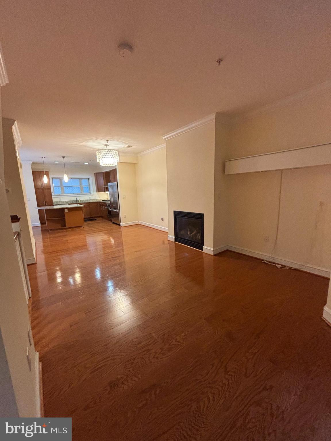 2245 FAIRFAX DRIVE