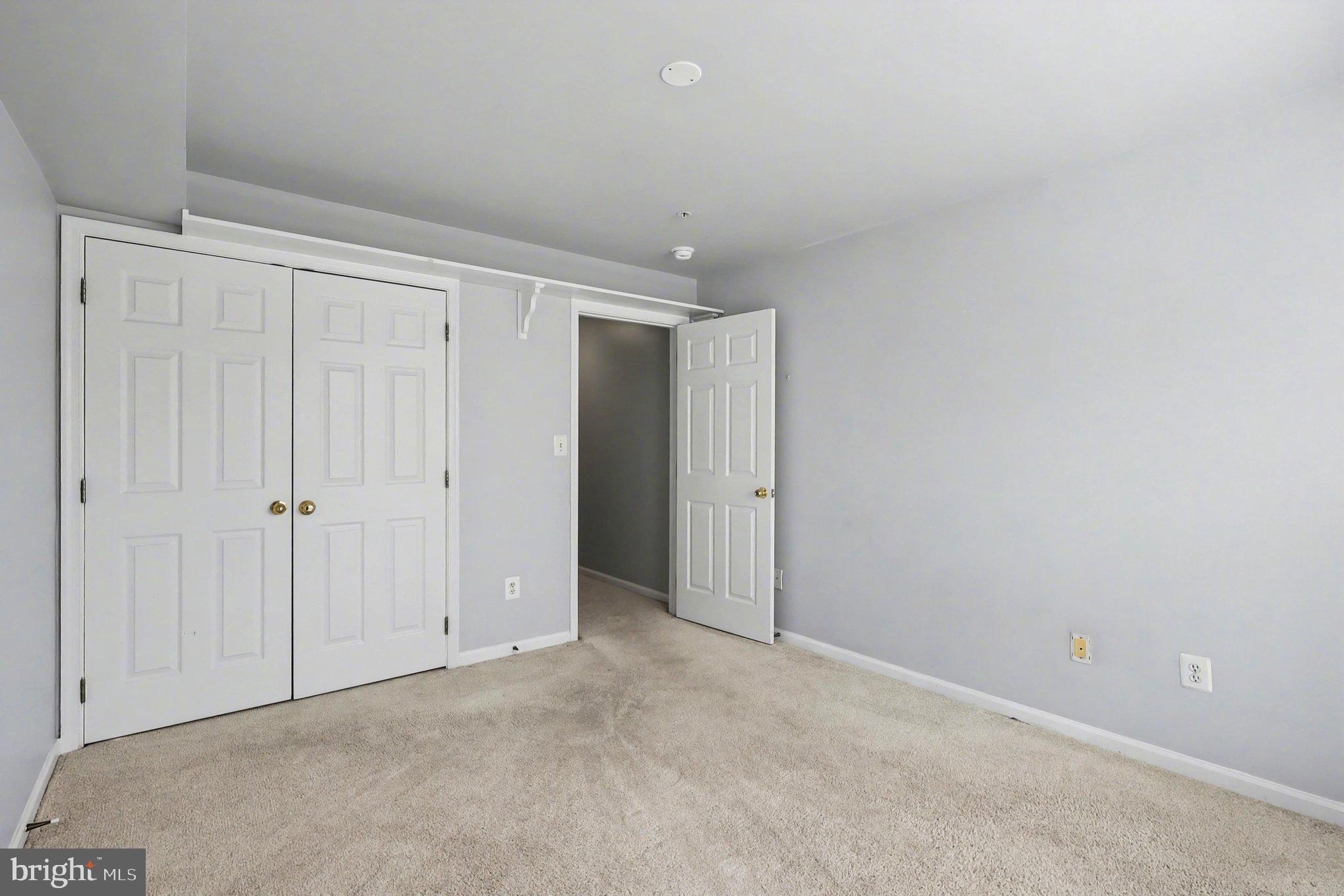 AMBER SPRING CONDOMINIUMS - Residential