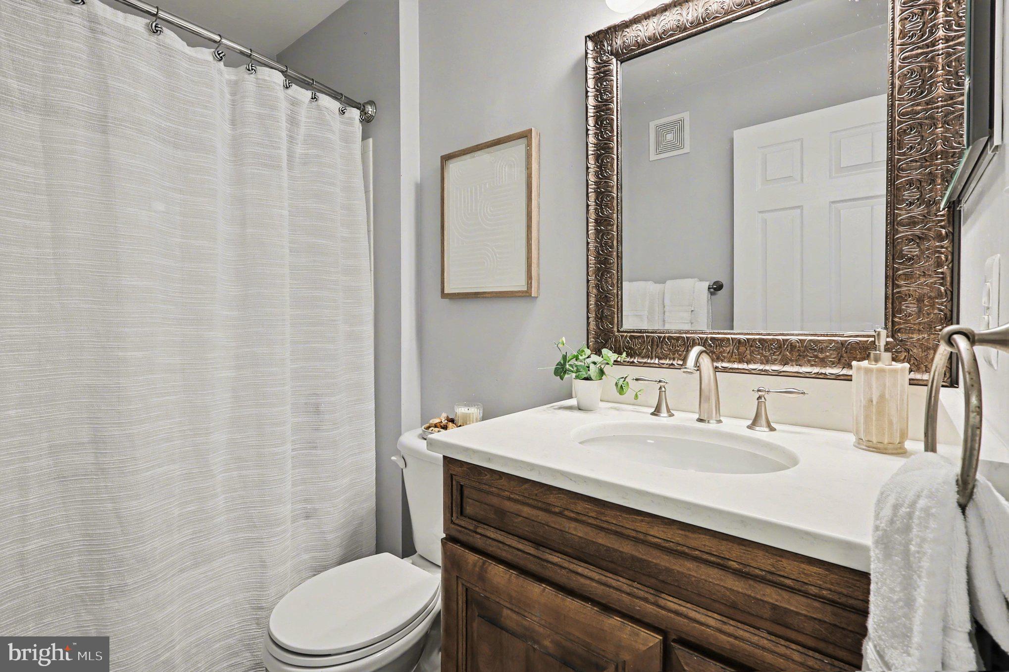 AMBER SPRING CONDOMINIUMS - Residential