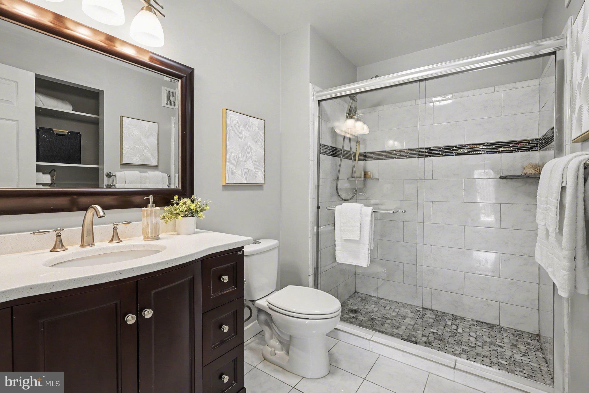 AMBER SPRING CONDOMINIUMS - Residential