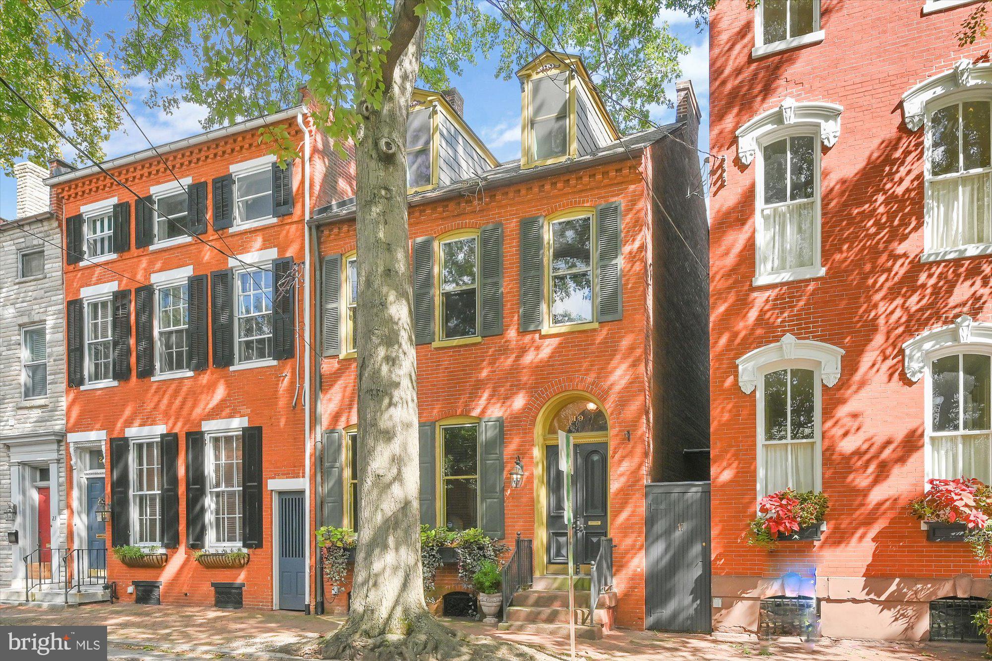 LANCASTER - Residential