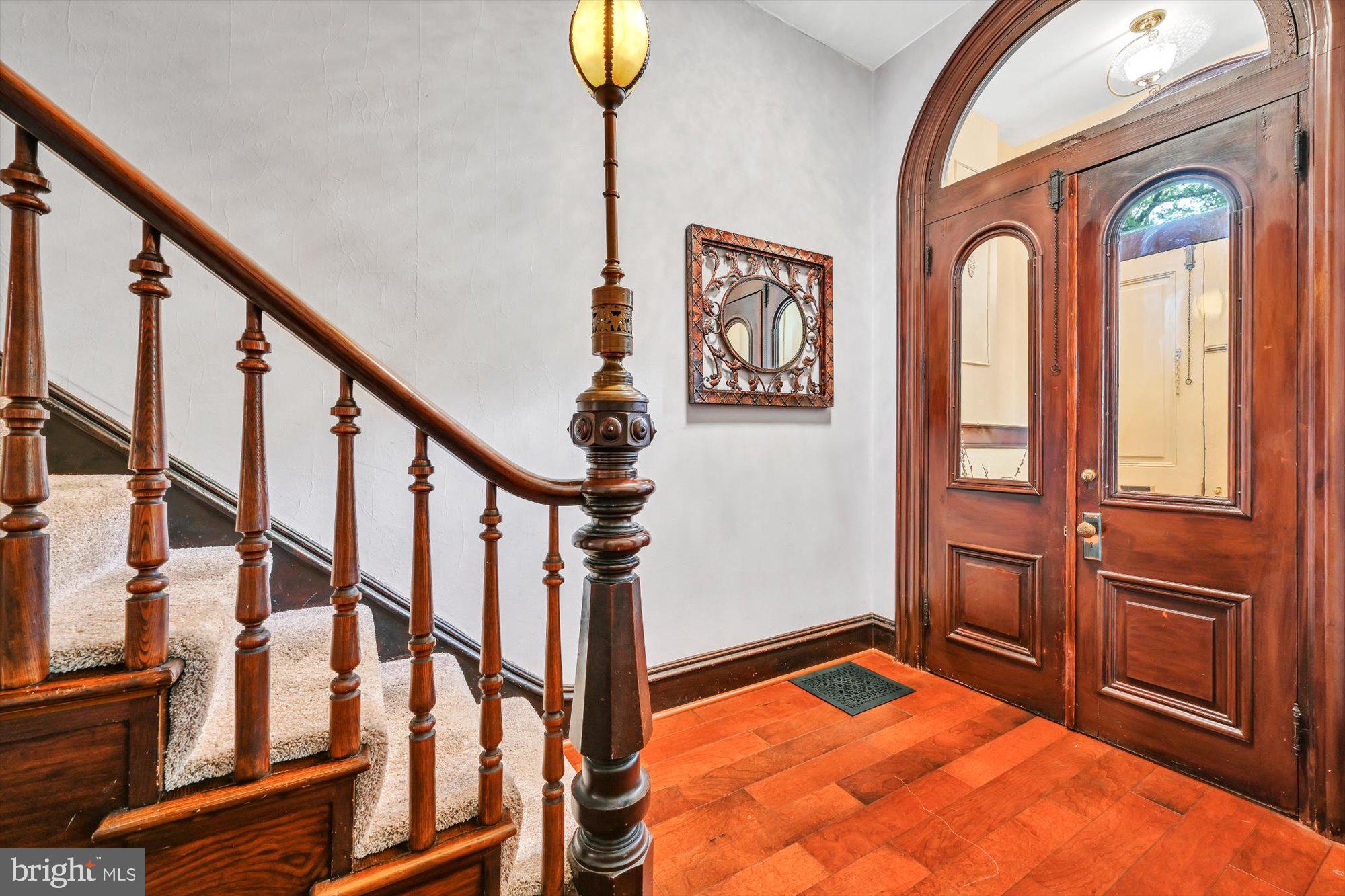 LANCASTER - Residential
