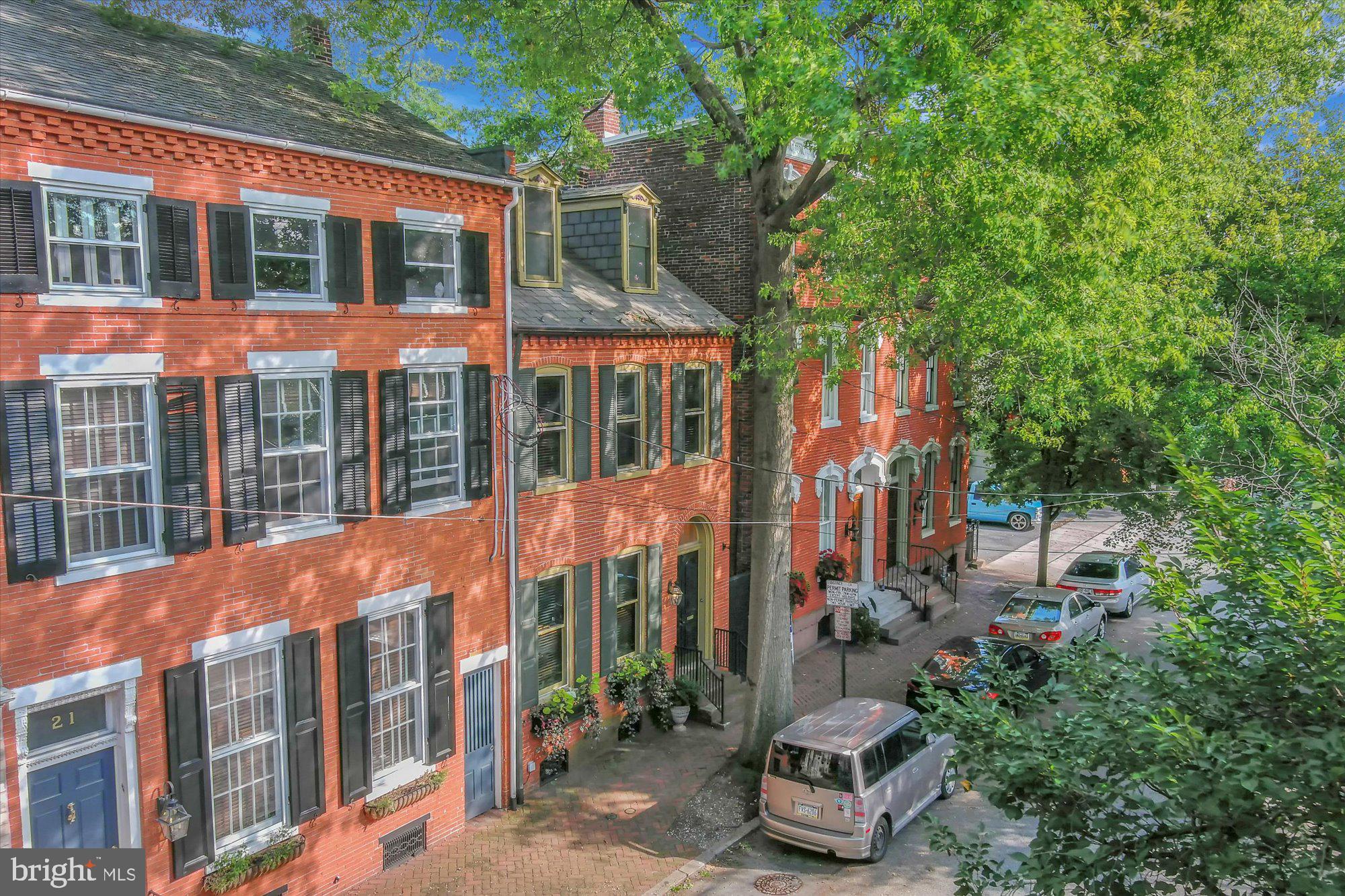 LANCASTER - Residential