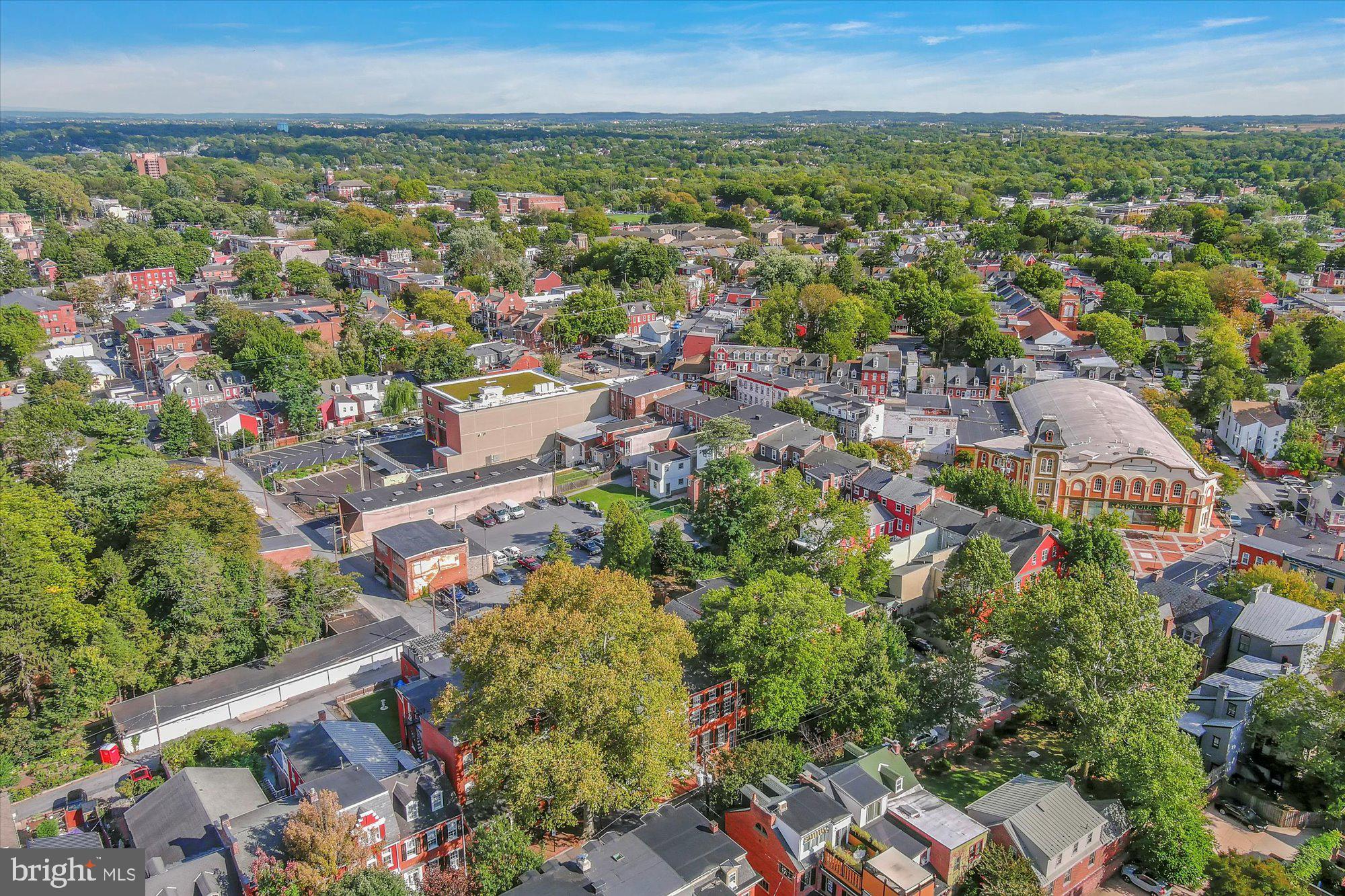 LANCASTER - Residential