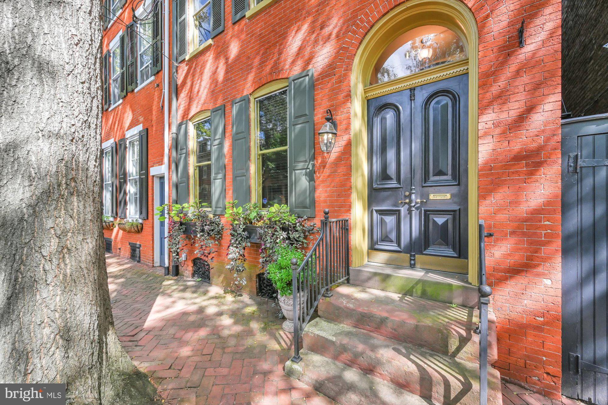 LANCASTER - Residential