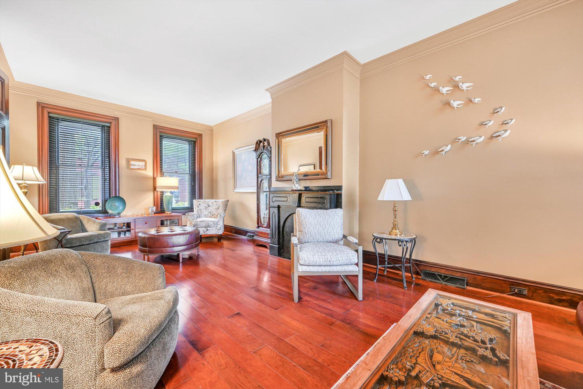 LANCASTER - Residential