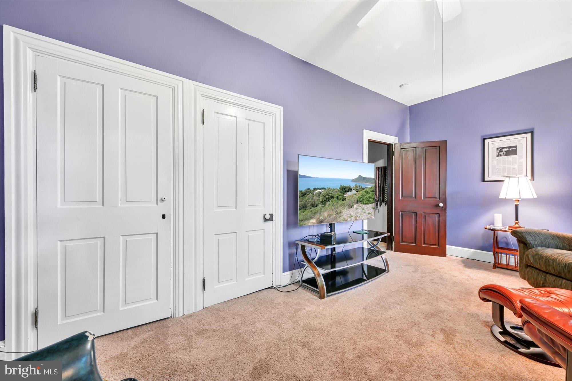 LANCASTER - Residential