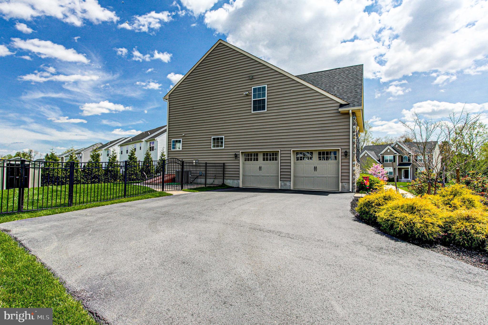 101 MARKLEY FARM