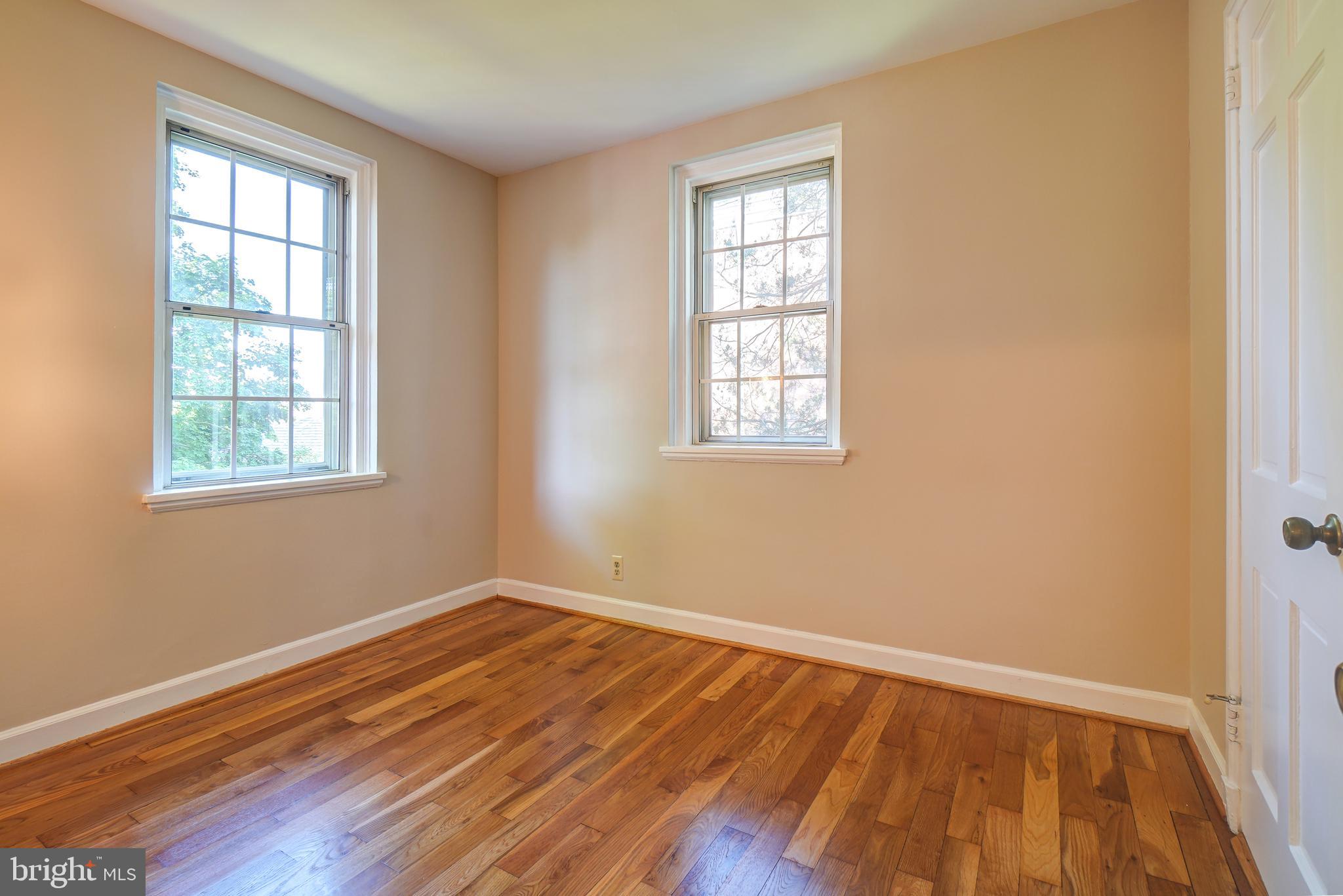 FAIRLINGTON VILLAGES - Residential