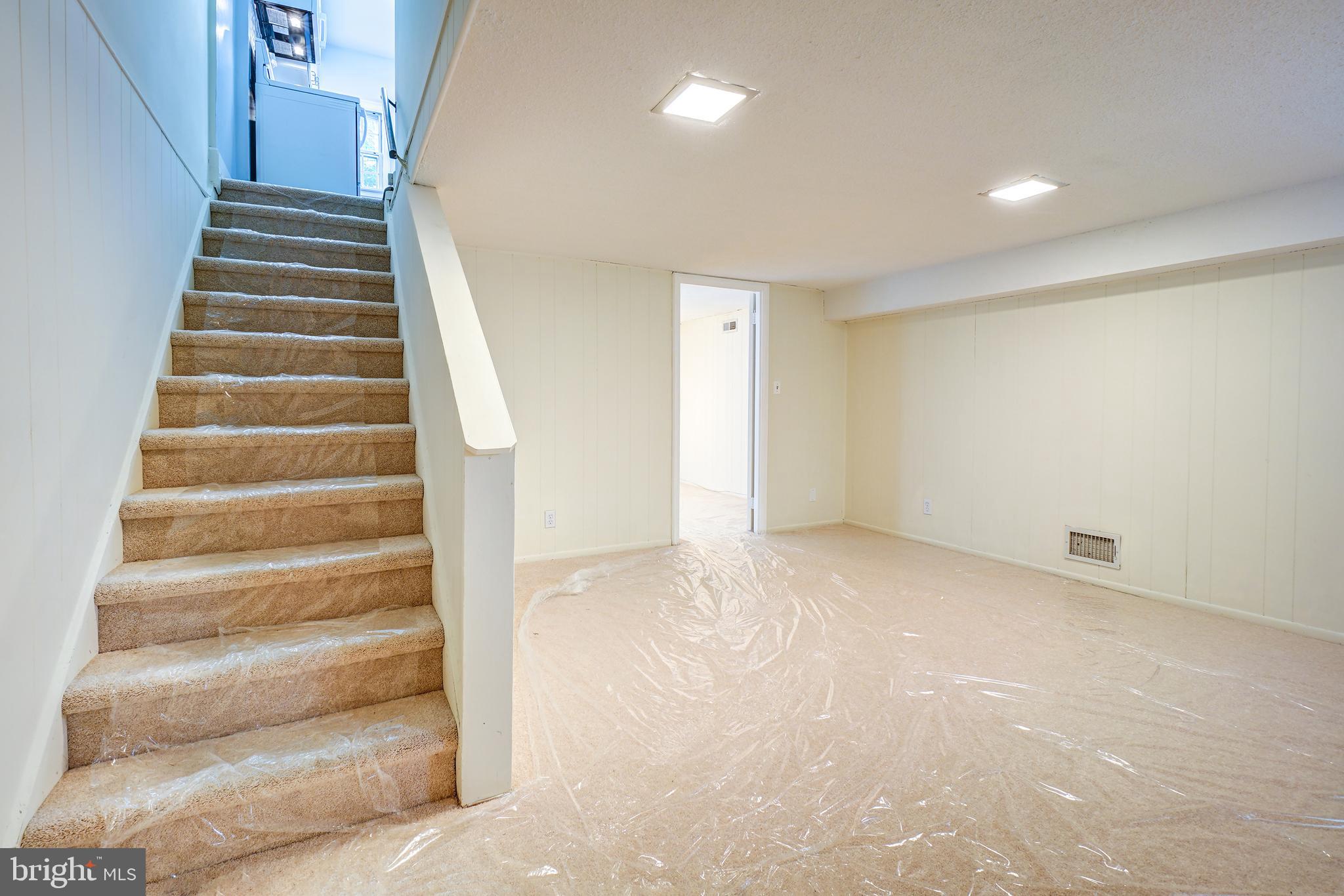 FAIRLINGTON VILLAGES - Residential