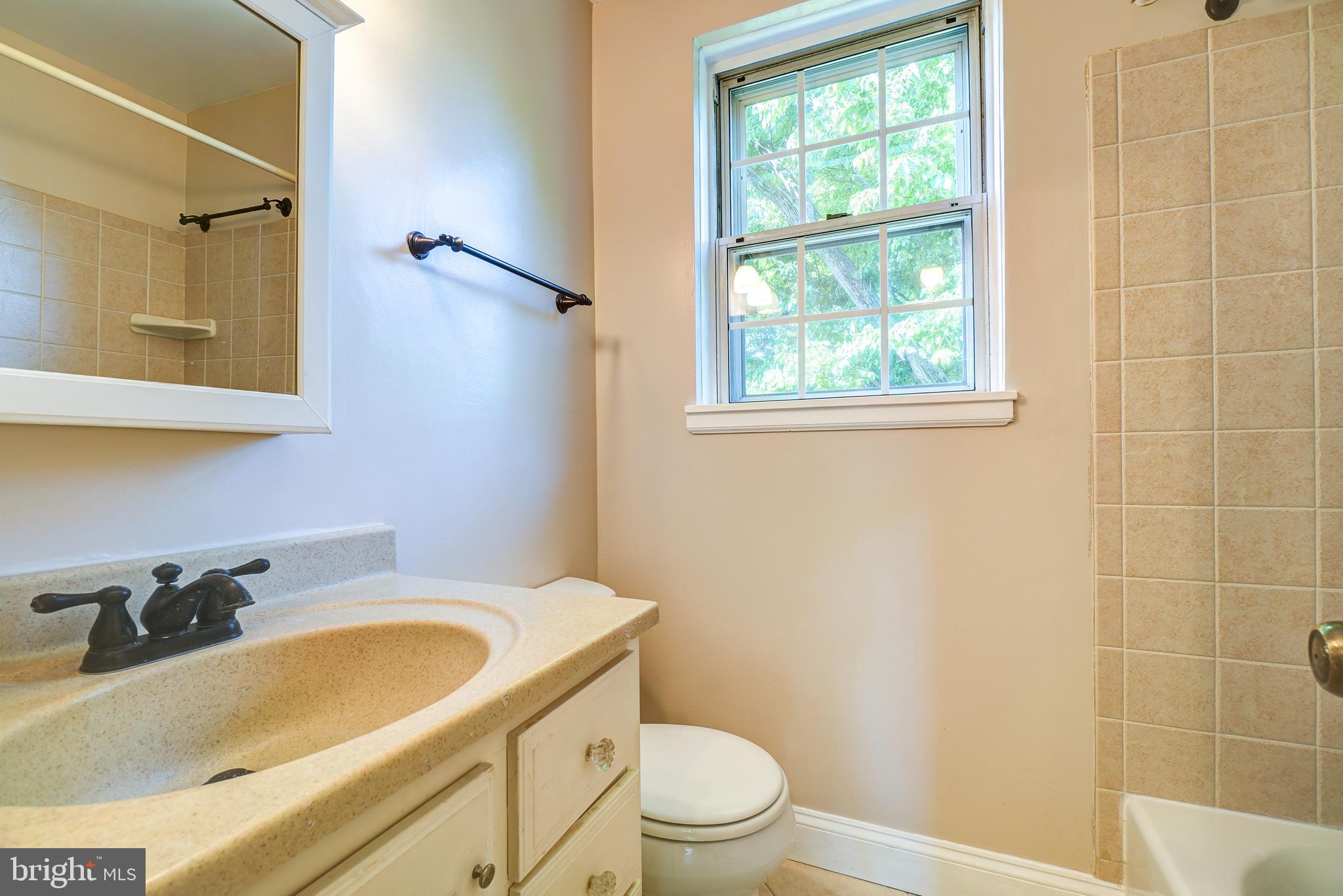 FAIRLINGTON VILLAGES - Residential