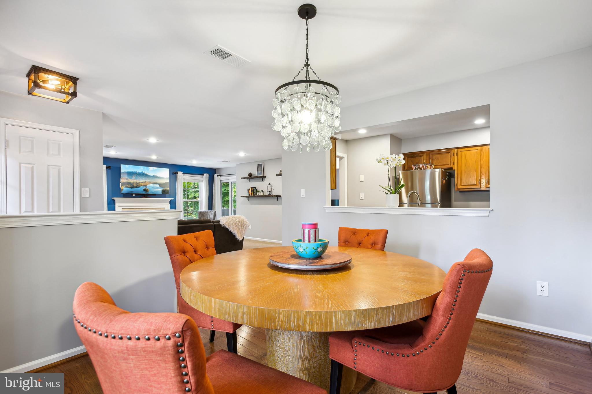 HAMPTON POINTE - Residential