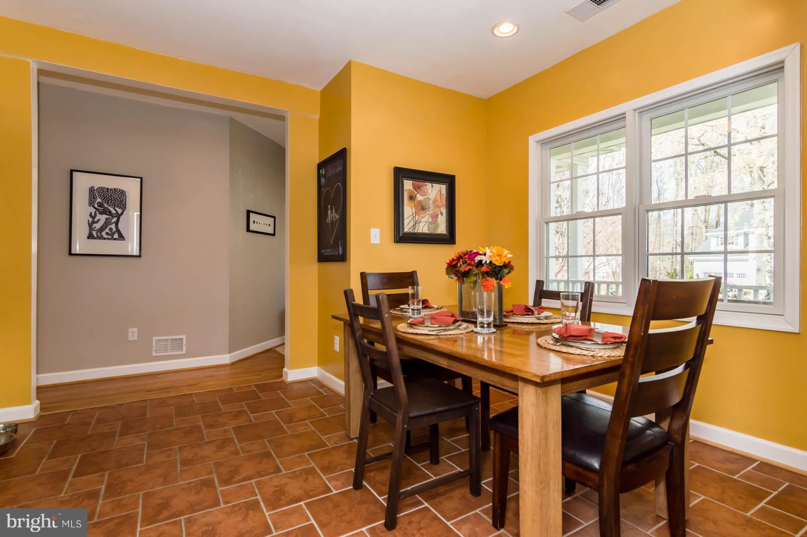 POPLAR HEIGHTS - Residential