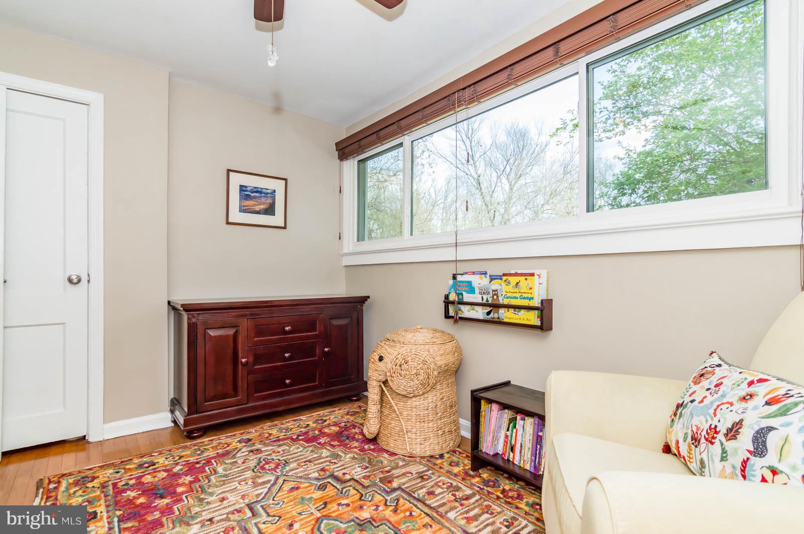 POPLAR HEIGHTS - Residential