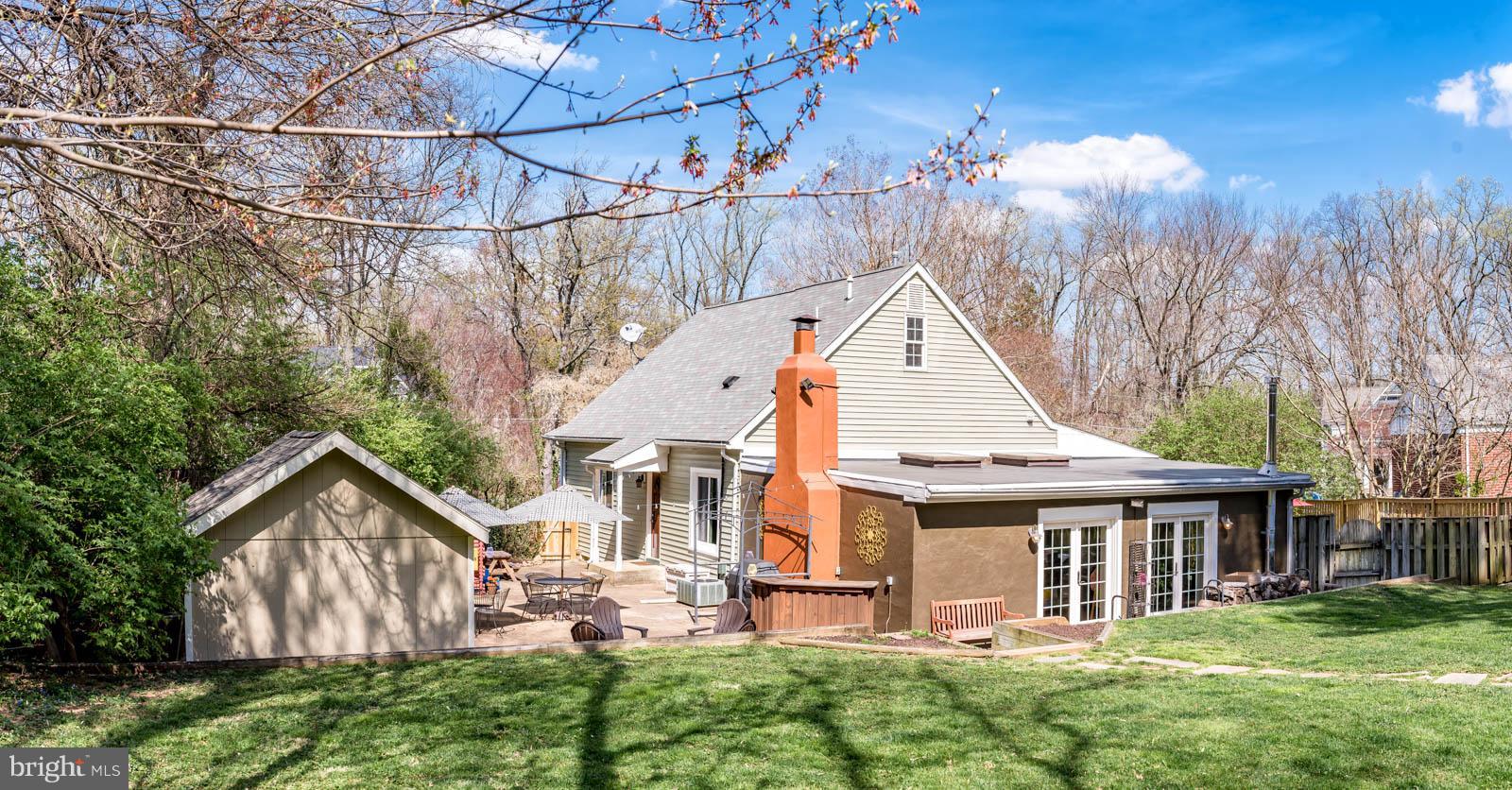 POPLAR HEIGHTS - Residential