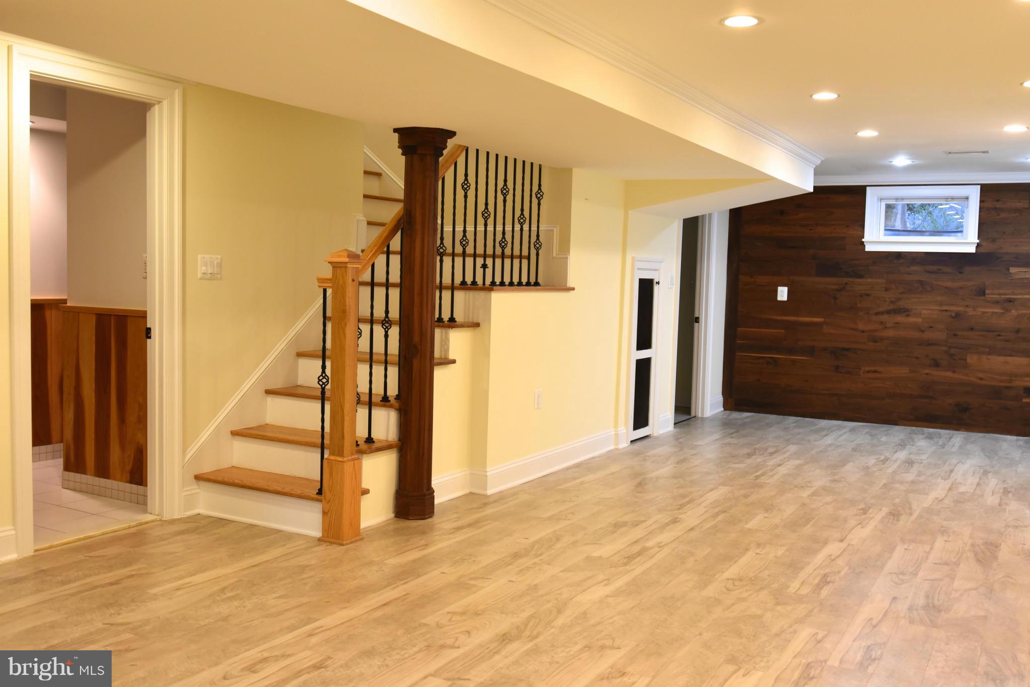 WHEATON OUT RES. (1) - Residential