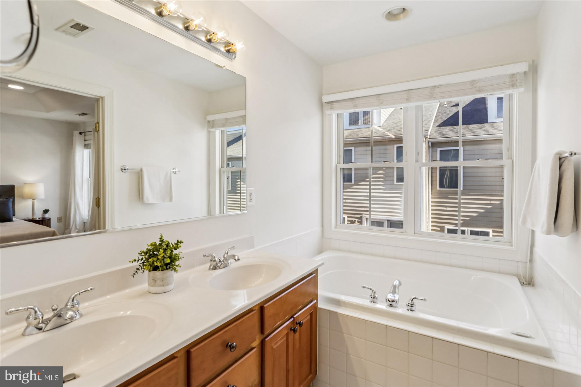 PLYERS MILL ESTATES - Residential