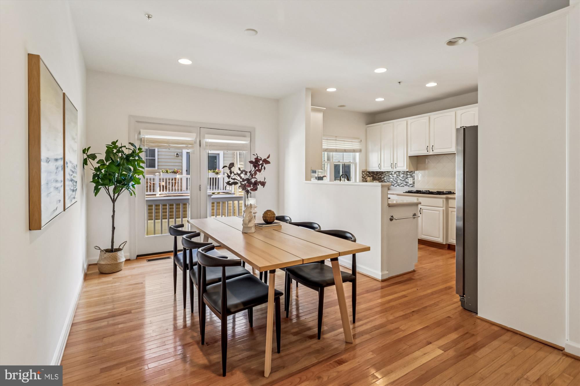 PLYERS MILL ESTATES - Residential