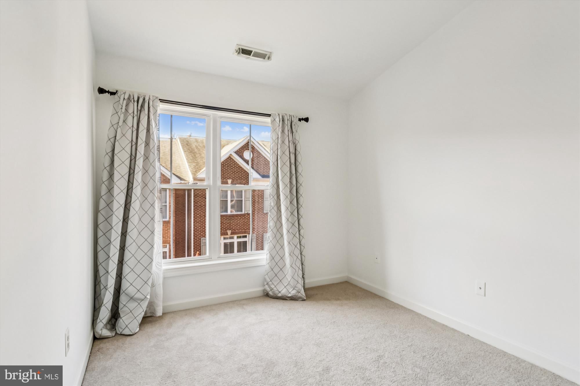 PLYERS MILL ESTATES - Residential