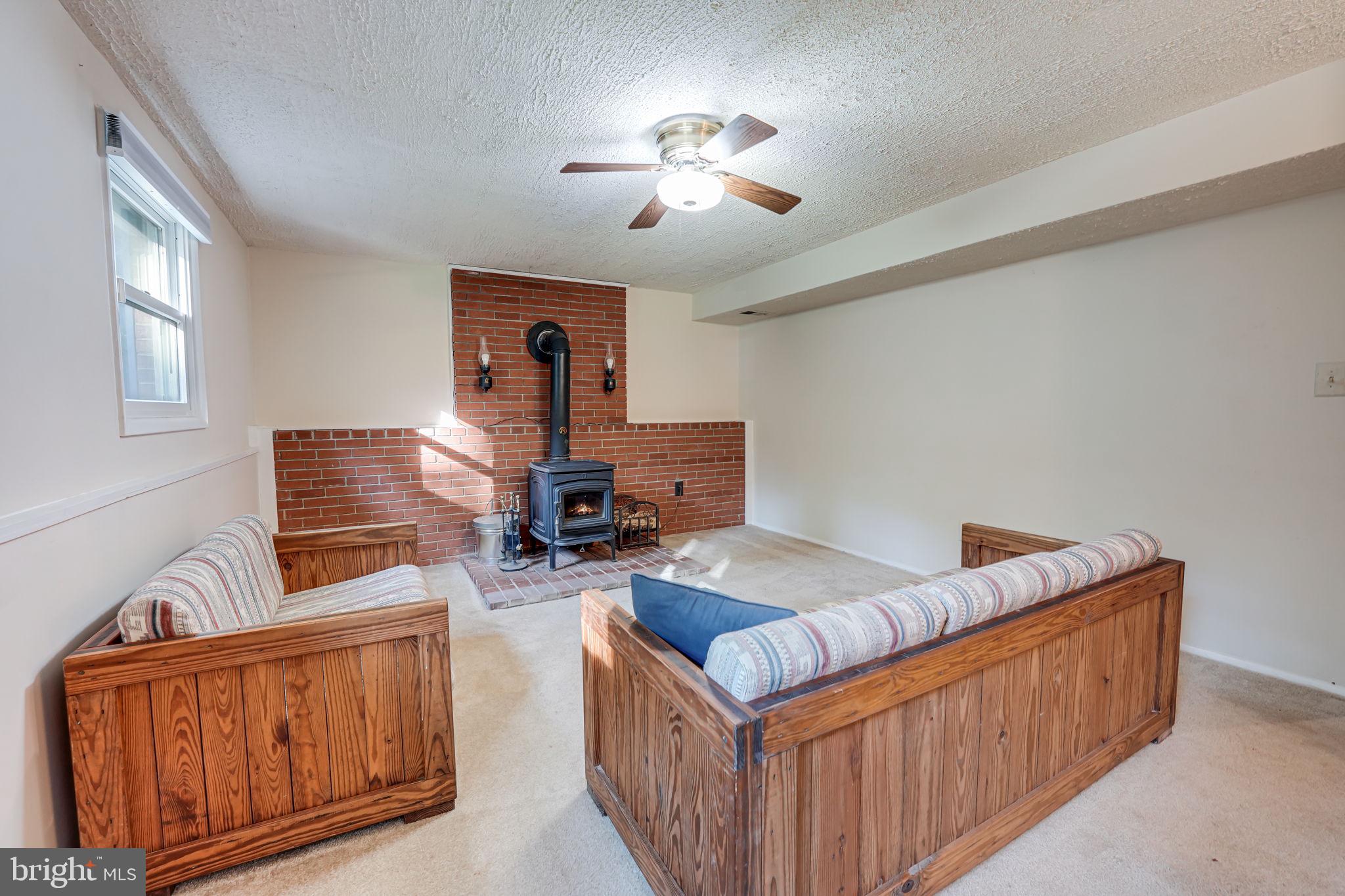 WALTON - Residential